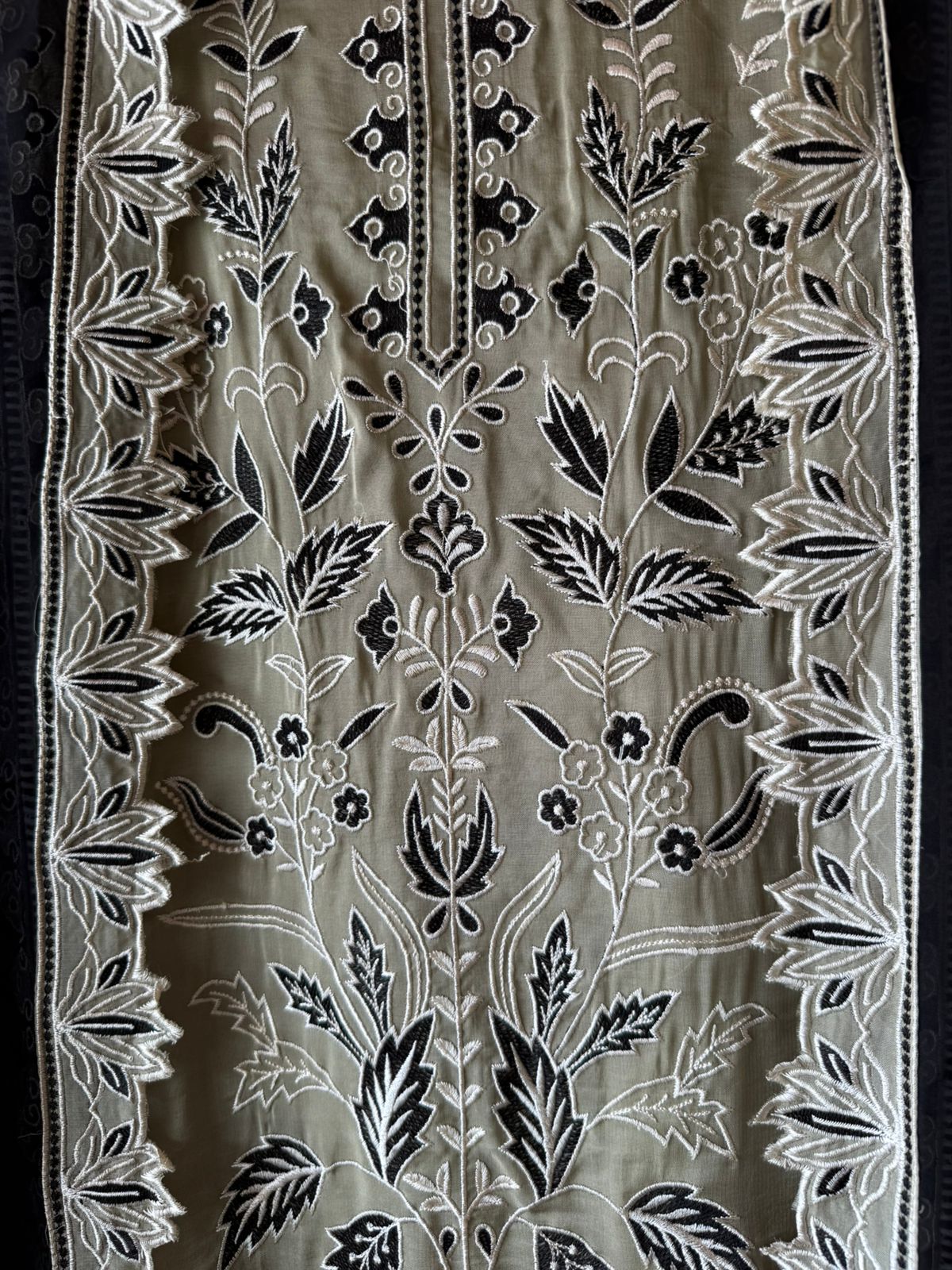 Soft organza Unstitched suit