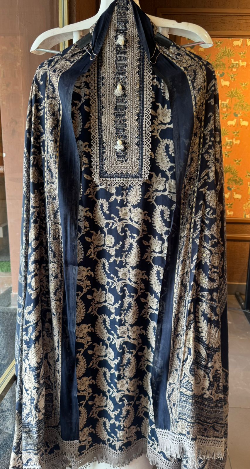 Mul Mul cotton Muslin Unstitched Suit