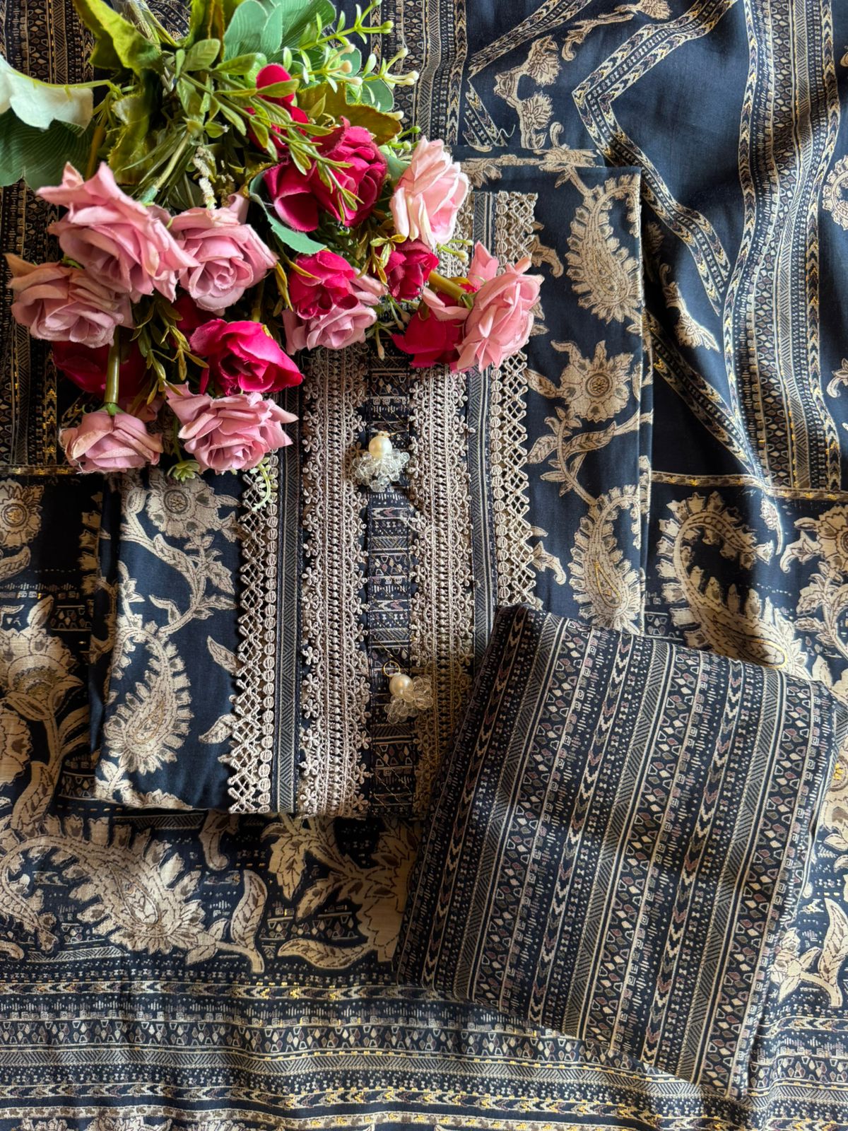 Mul Mul cotton Muslin Unstitched Suit