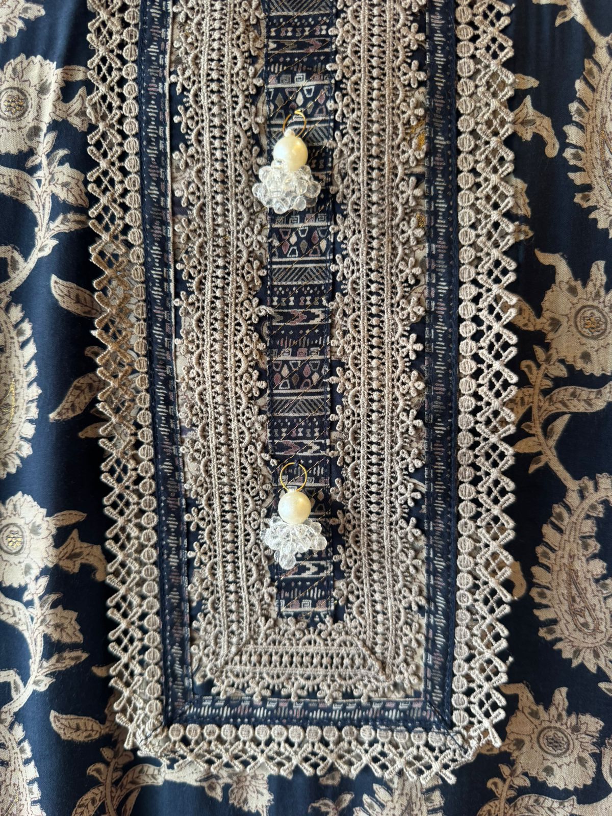 Mul Mul cotton Muslin Unstitched Suit