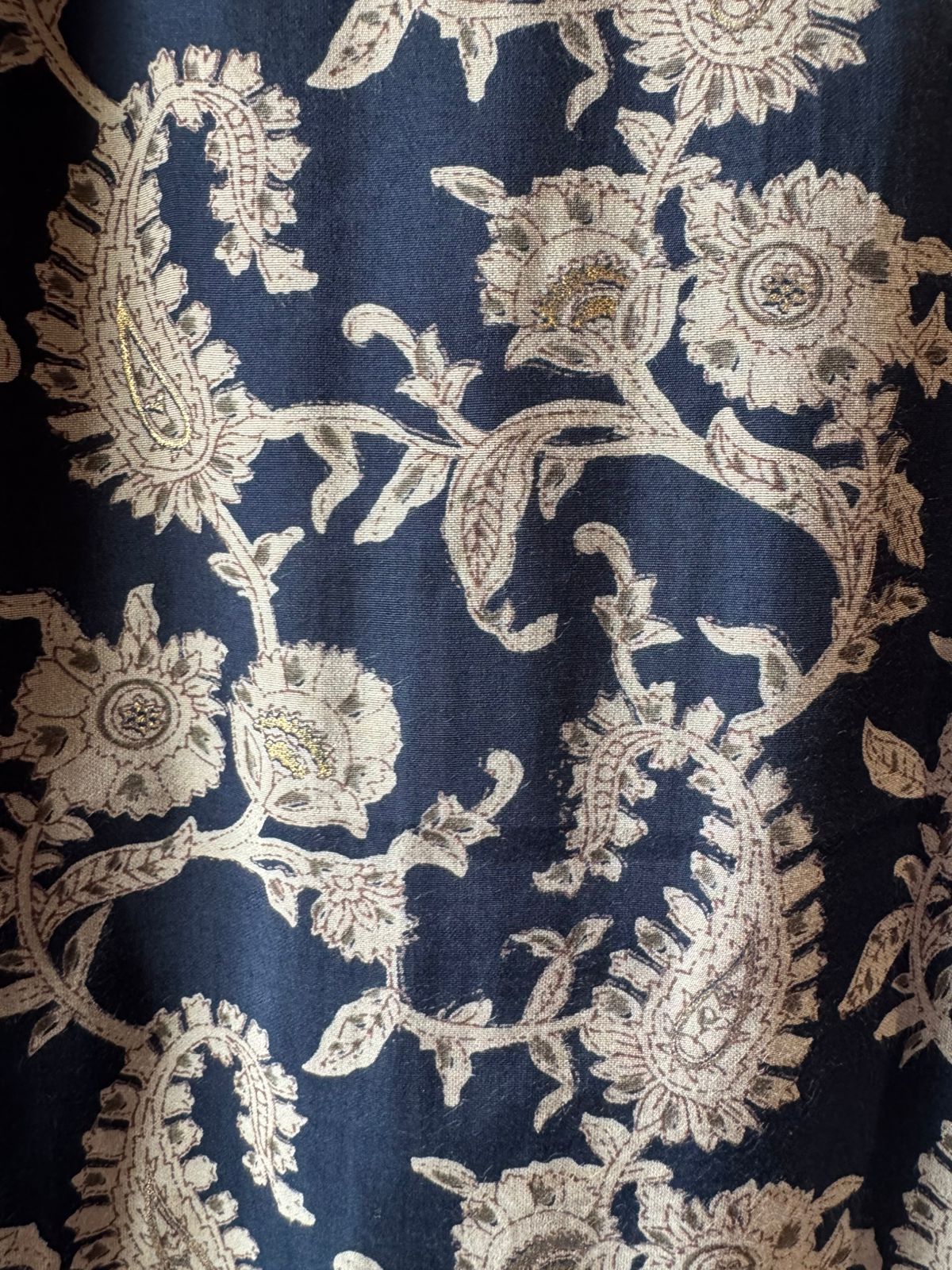 Mul Mul cotton Muslin Unstitched Suit