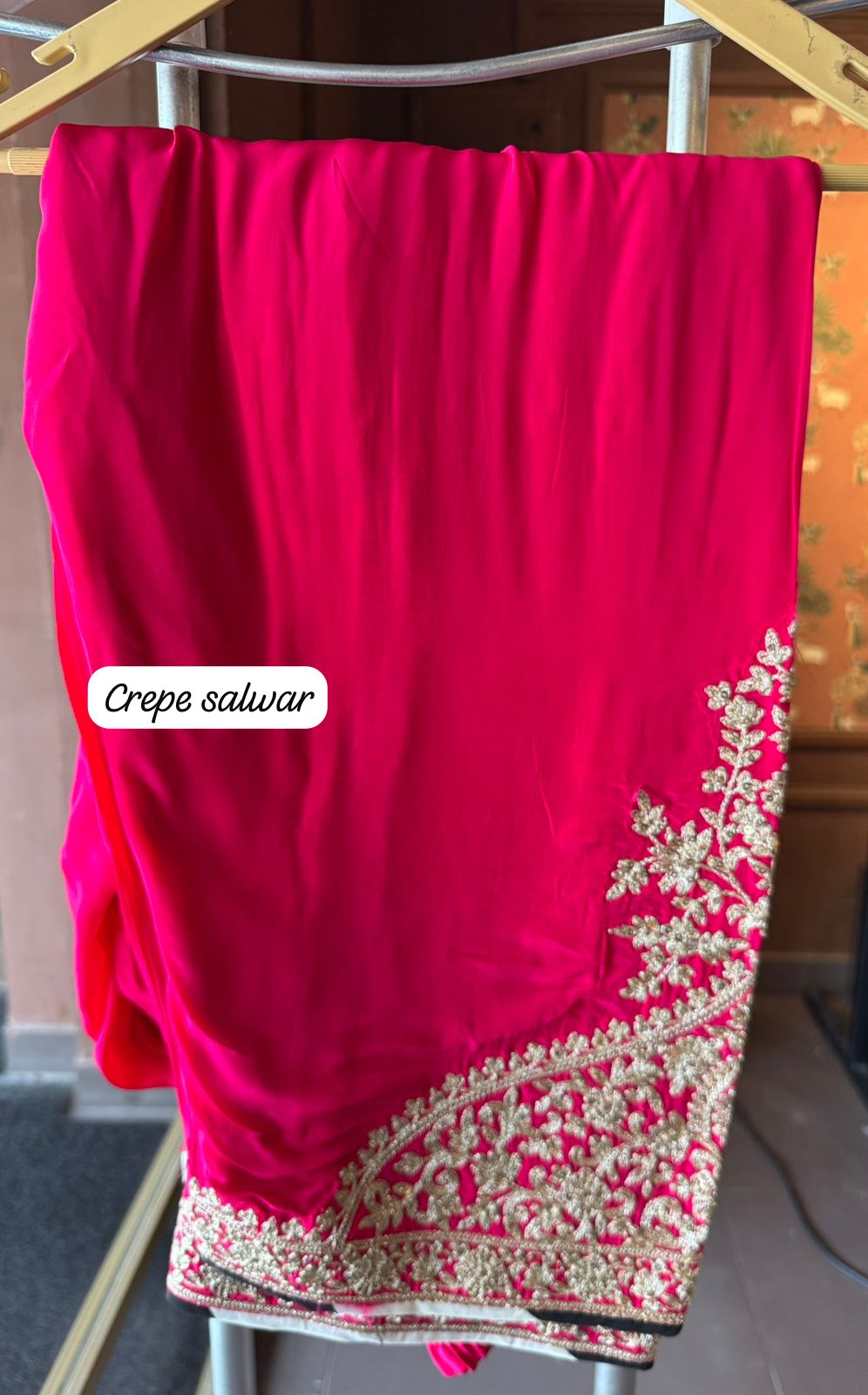 Pure crepe Black and white striped