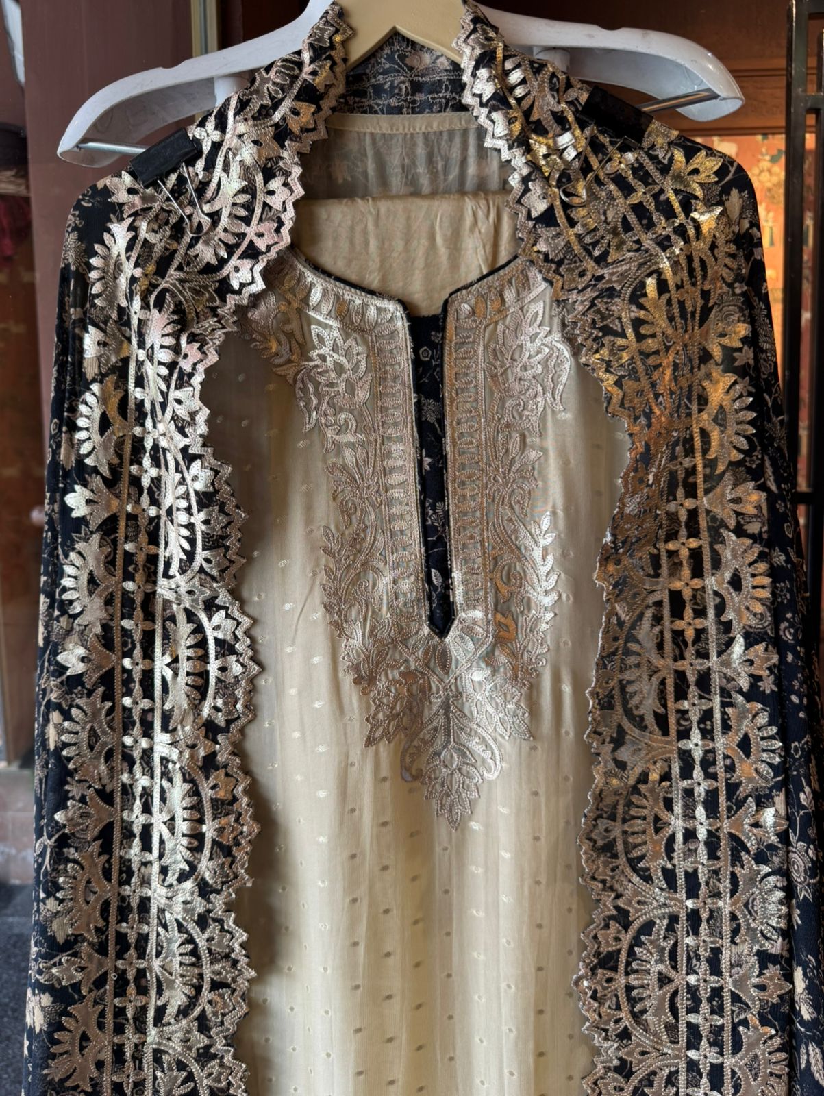 soft orgabza with bootiedaar shirt