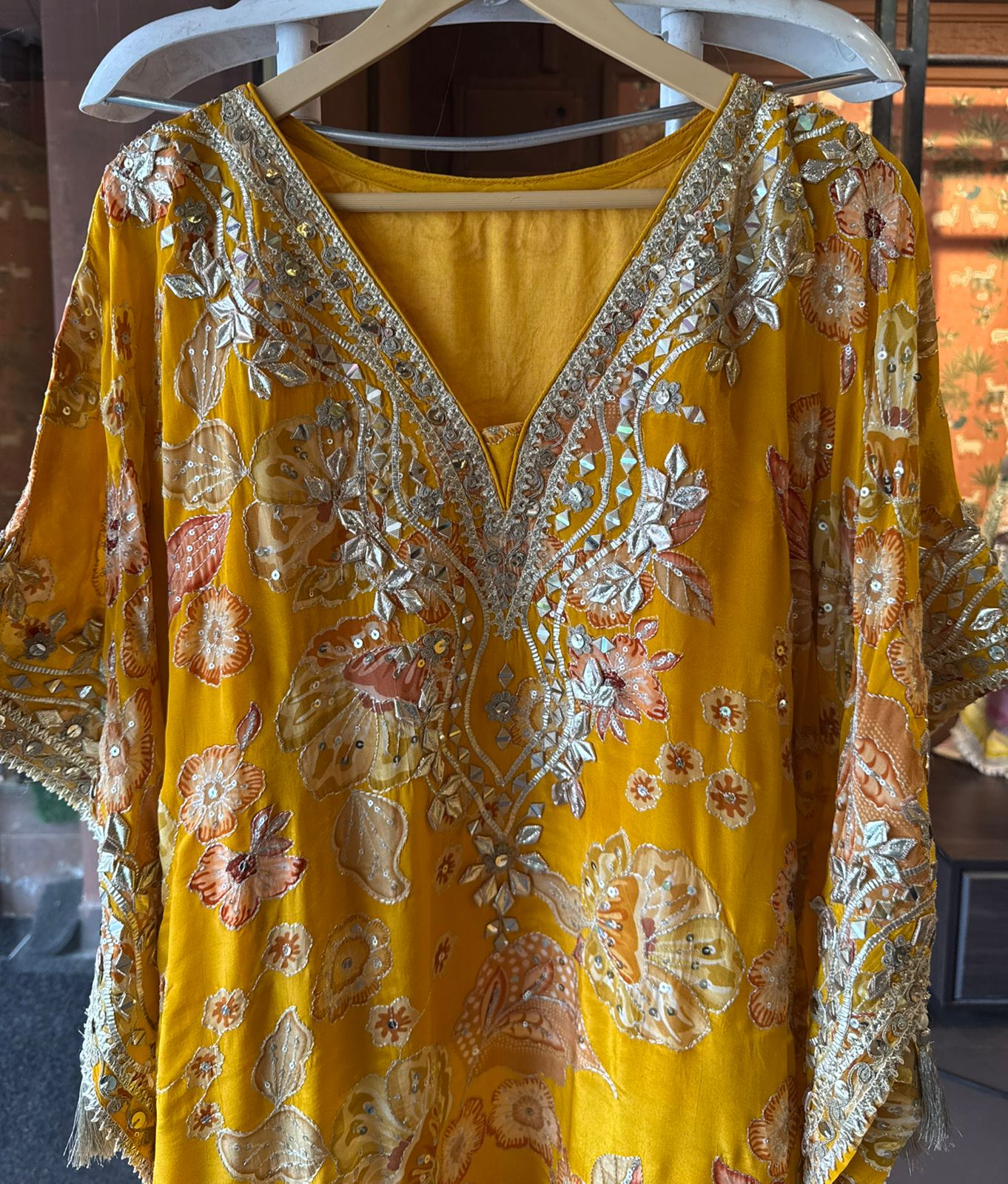 Pure crepe stitched kaaftan set