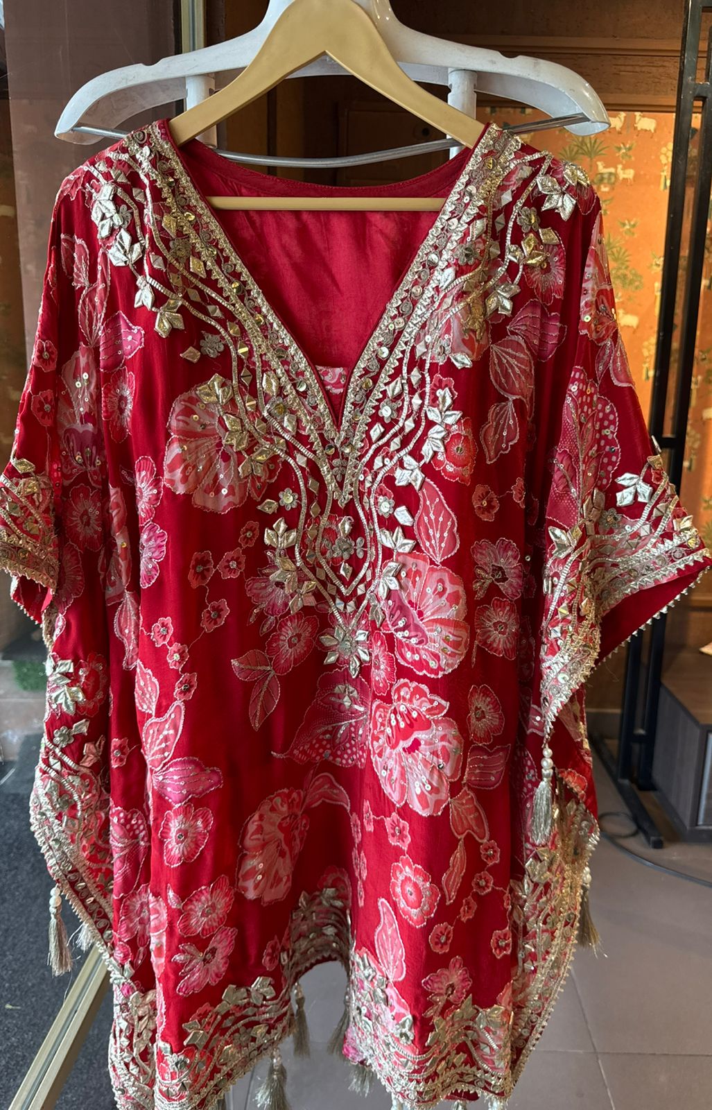 Pure crepe stitched kaaftan set