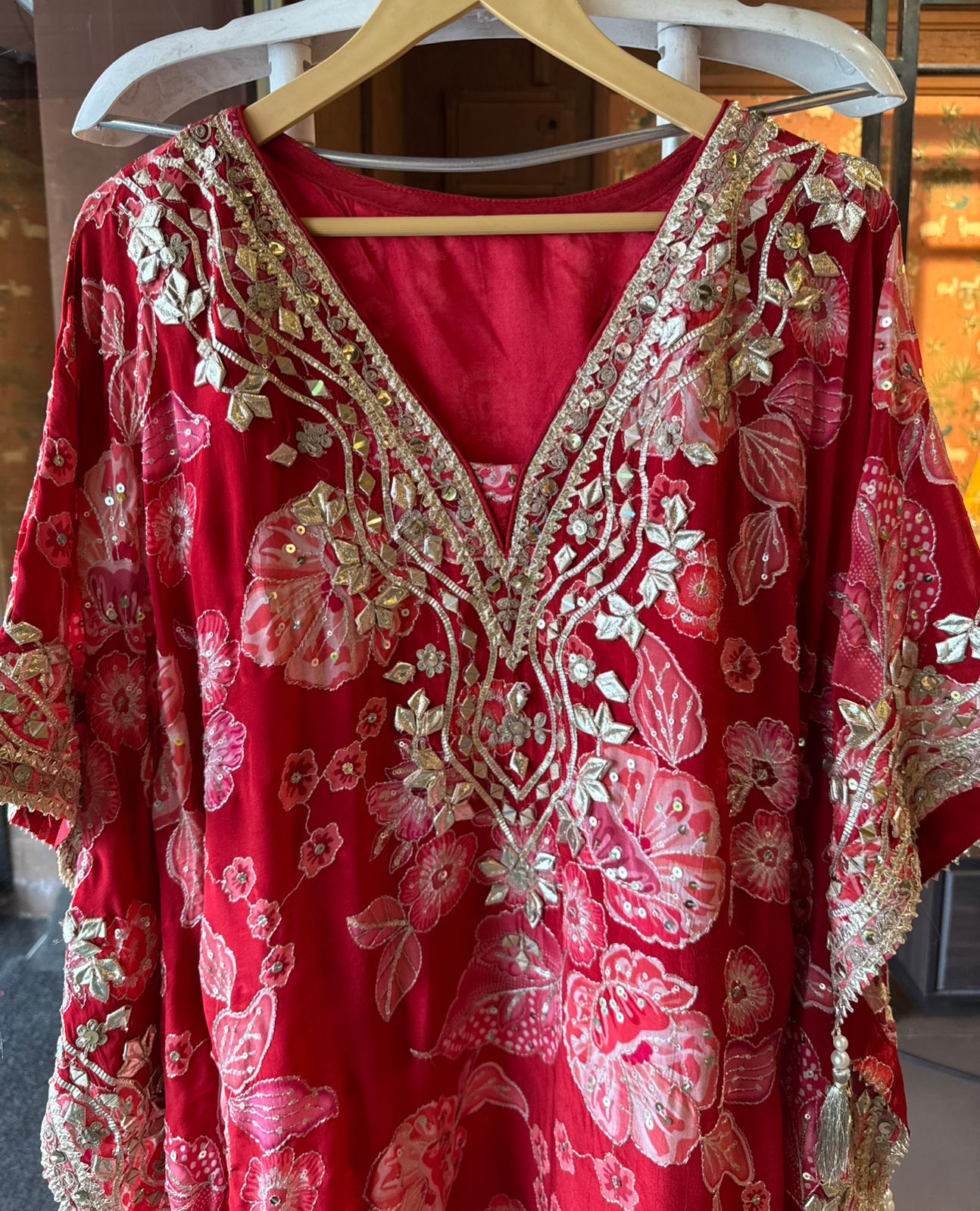 Pure crepe stitched kaaftan set