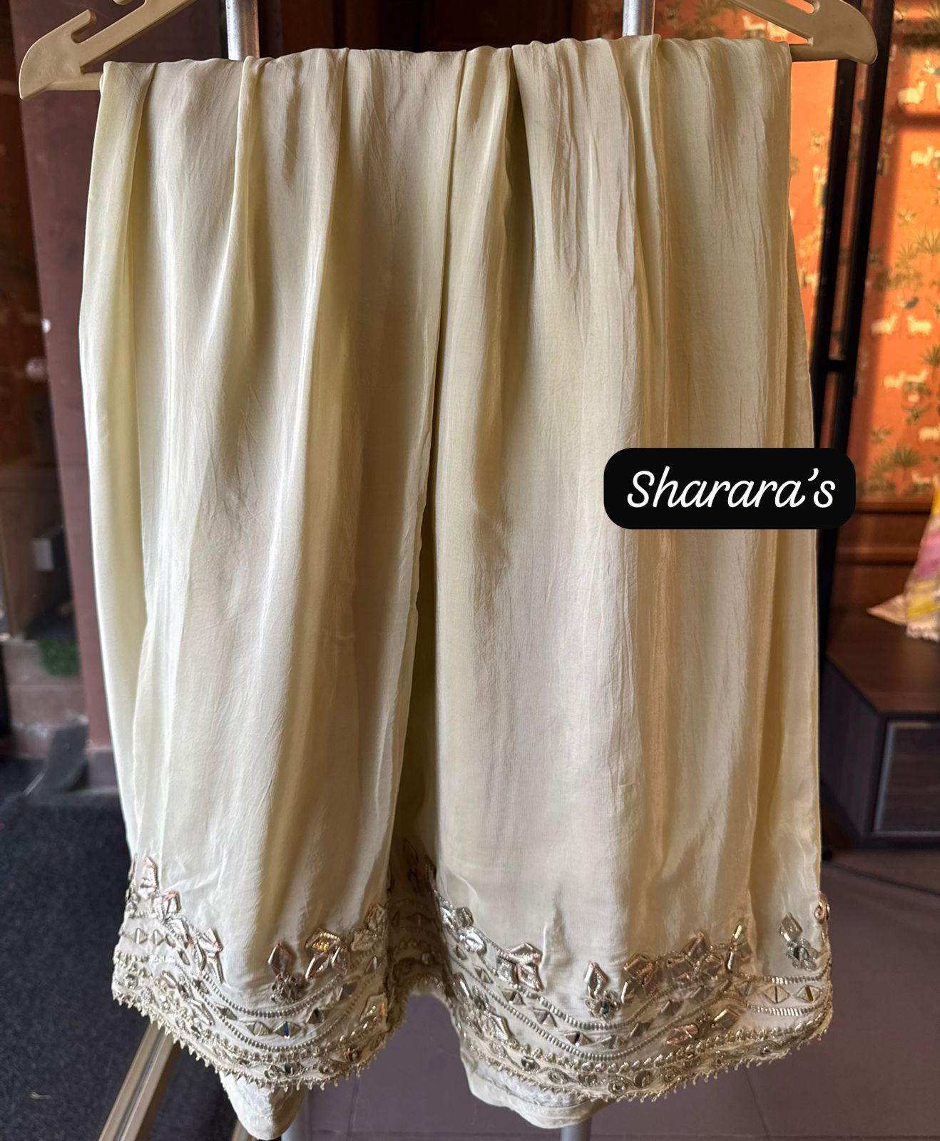 Pure crepe stitched kaaftan set