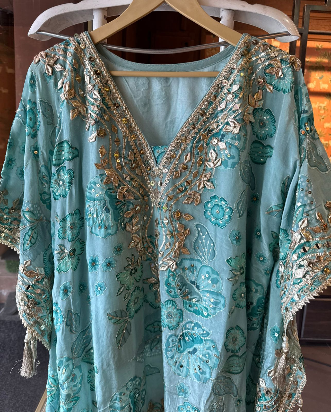 Pure crepe stitched kaaftan set