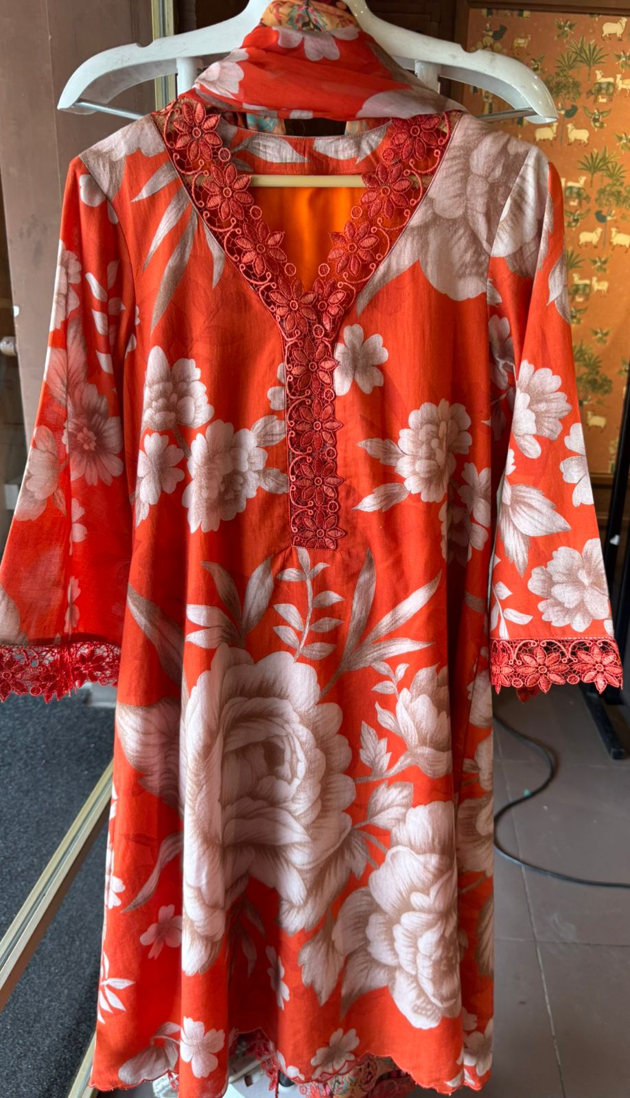 Soft Mul Cambric Cotton Floral digital printed Stitched Suit