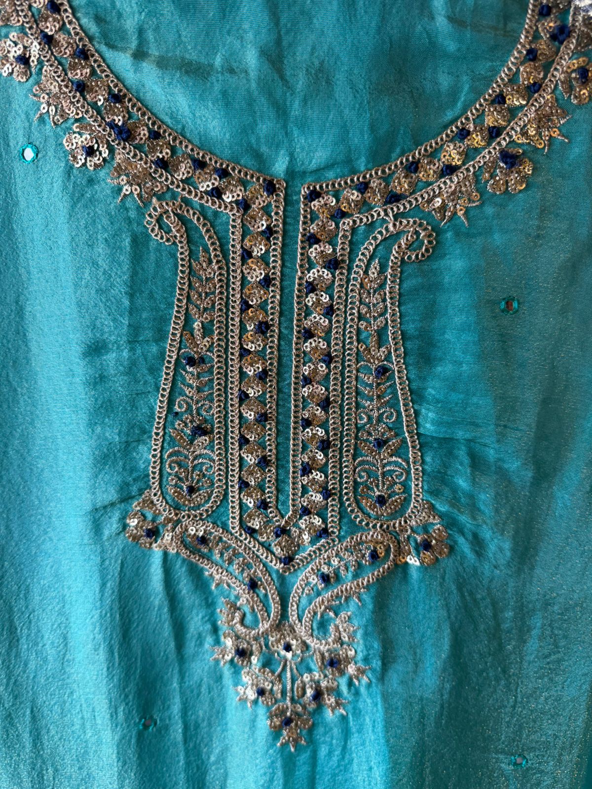 Pure 100% soft  tissue Unstitched shirt