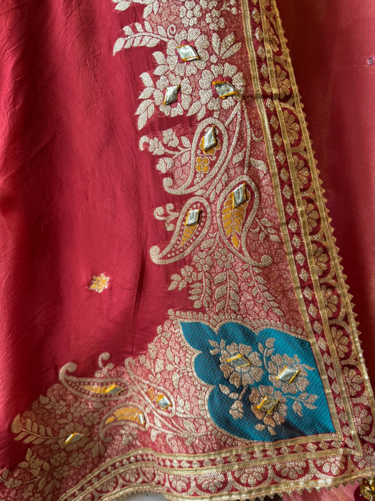 Pure 100% soft  tissue Unstitched shirt