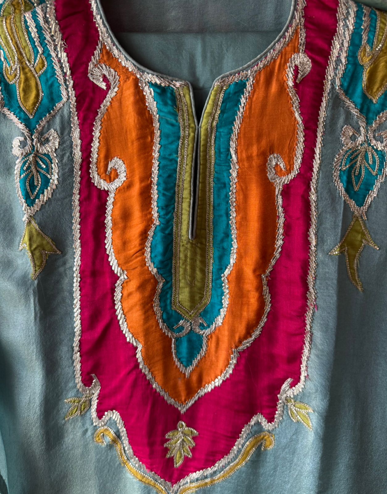 Soft tissue unstitched shirt