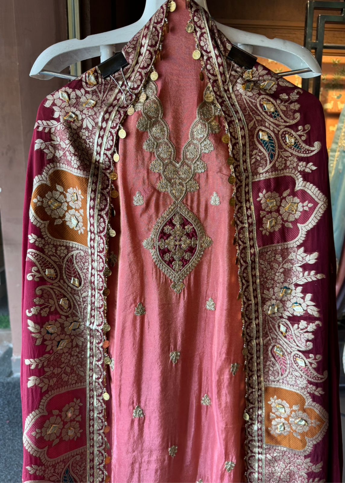 Pure 100% soft  tissue Unstitched shirt