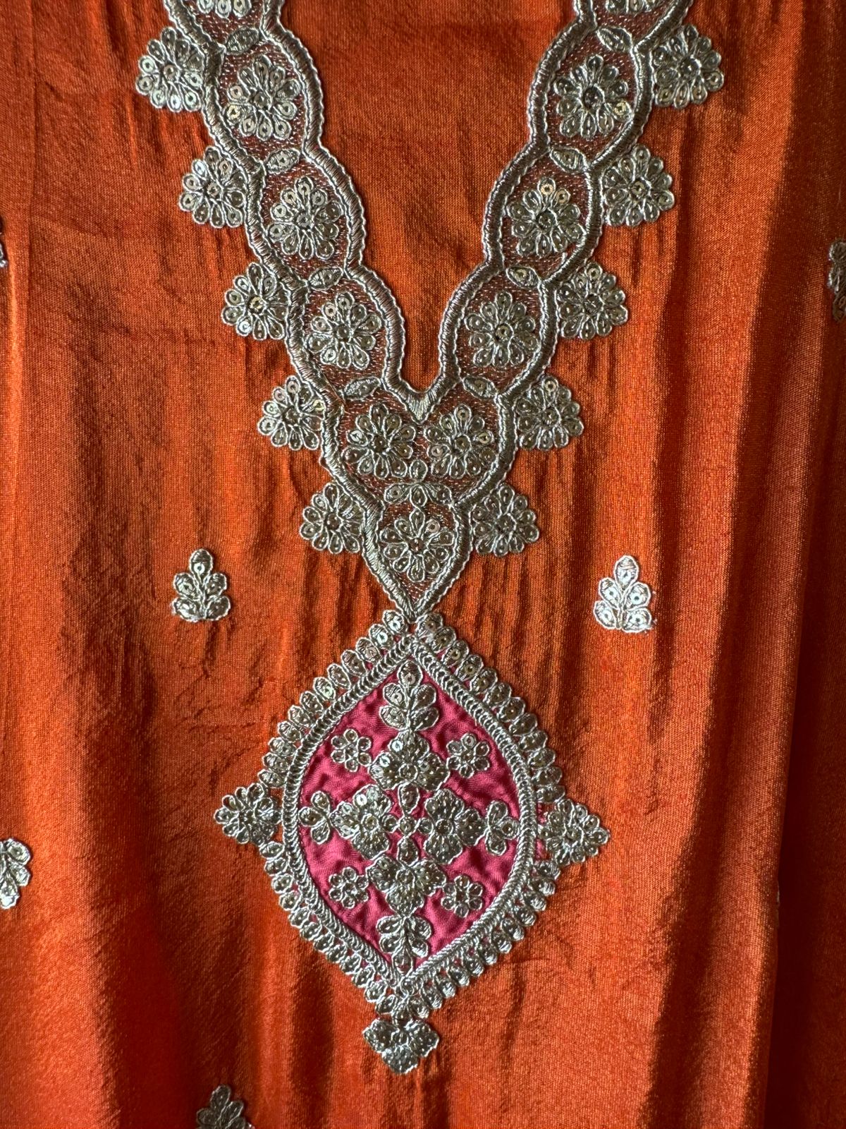 Pure 100% soft  tissue Unstitched shirt