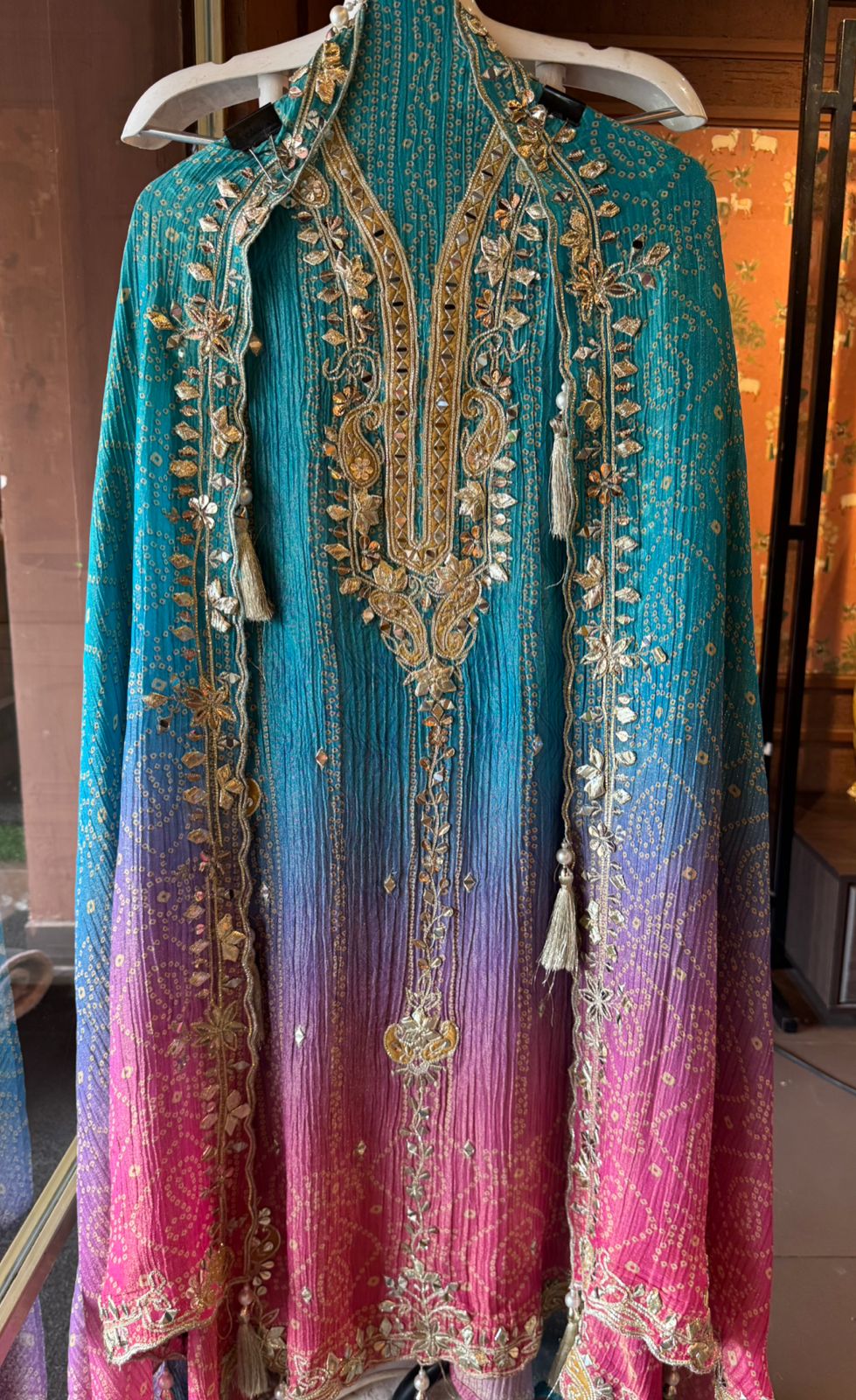 Crushed stretchable Tissue fabric Unstitched