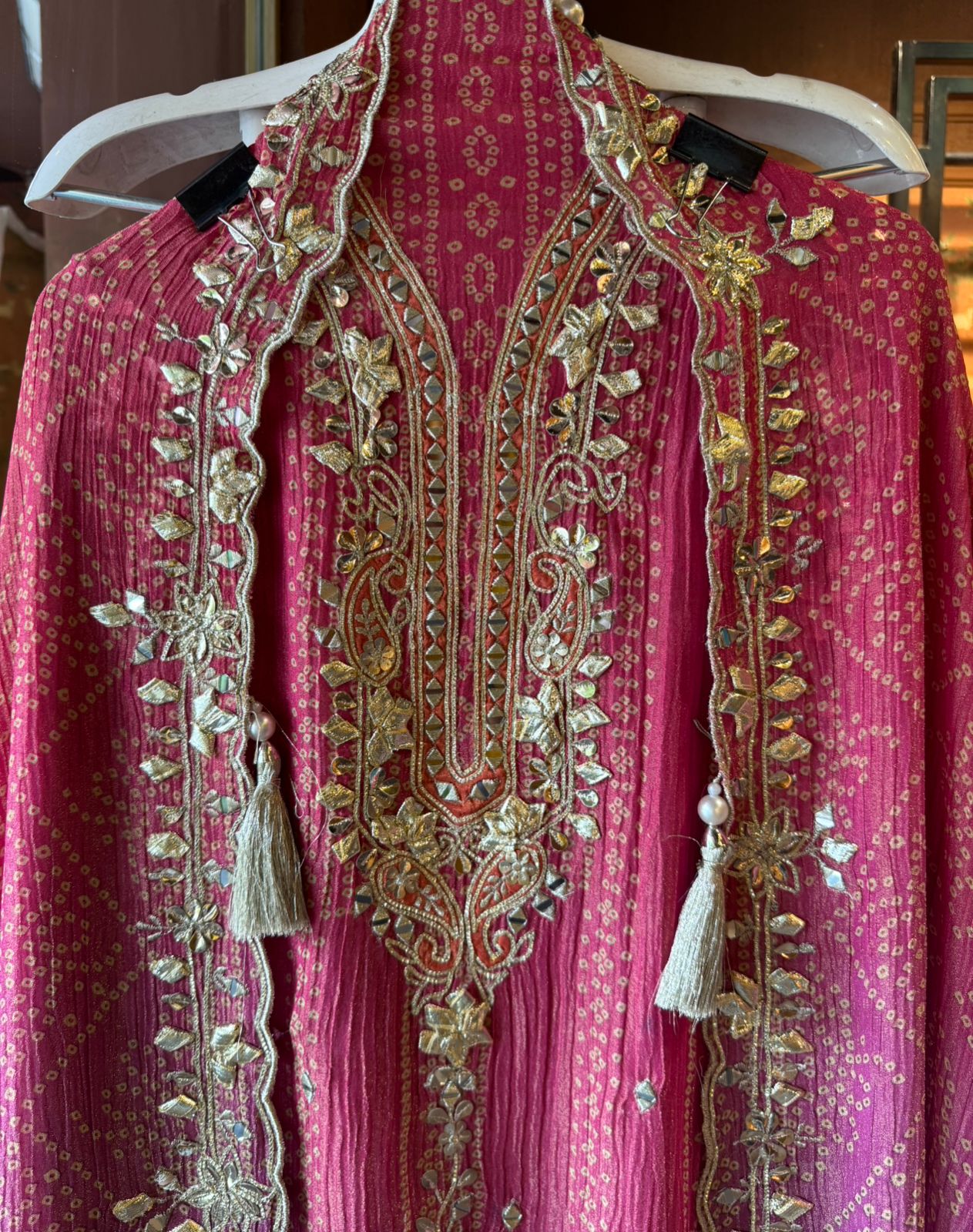 Crushed stretchable Tissue fabric Unstitched