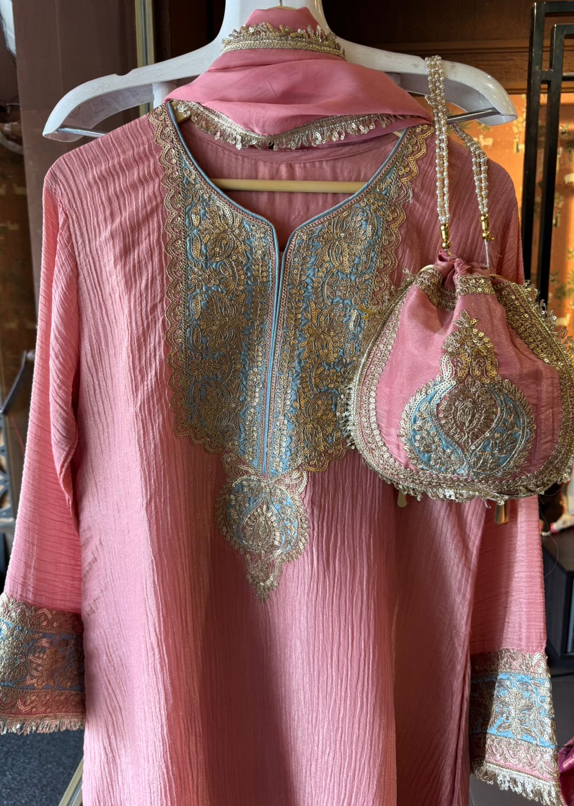 Crushed tissue stitched Shirt