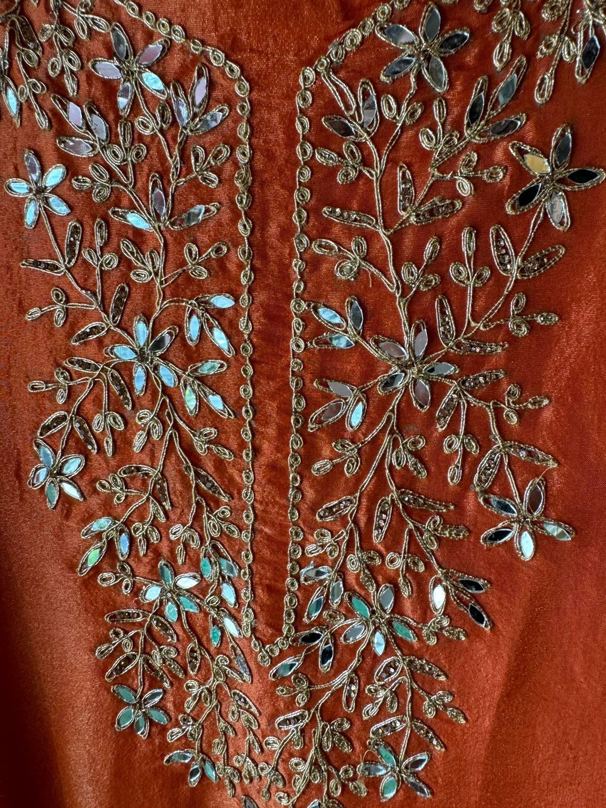 Shimmer tissue Unstitched Suits