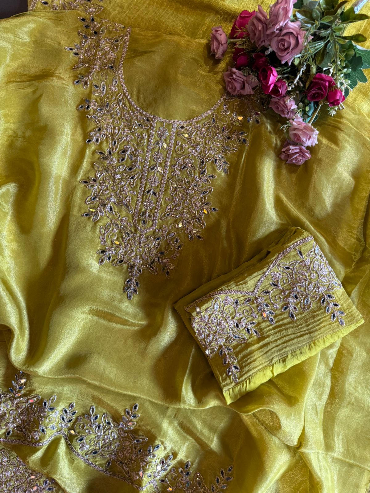 Shimmer tissue Unstitched Suits