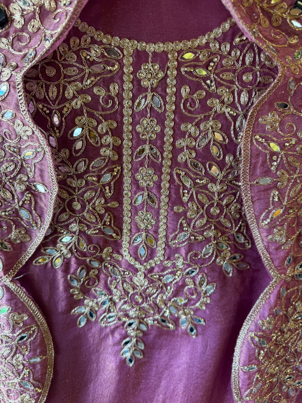 Shimmer tissue Unstitched Suits