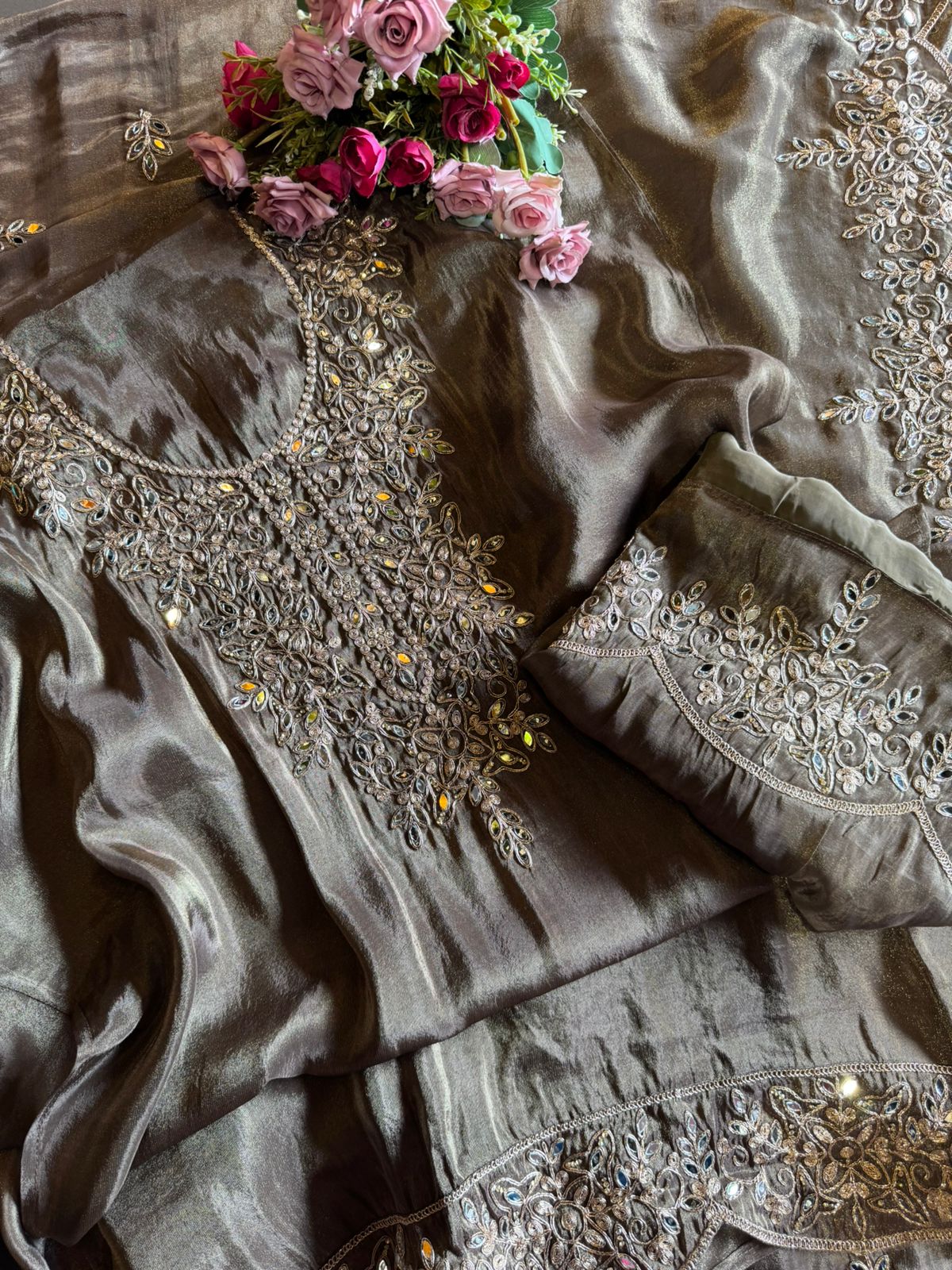 Shimmer tissue Unstitched Suits