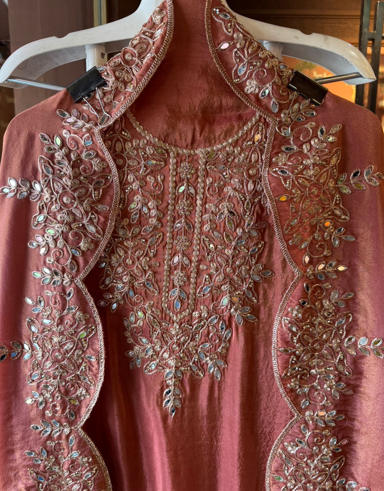 Shimmer tissue Unstitched Suits