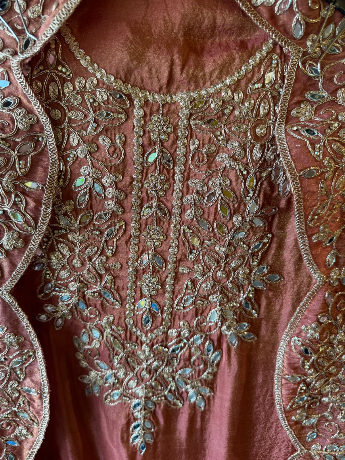 Shimmer tissue Unstitched Suits