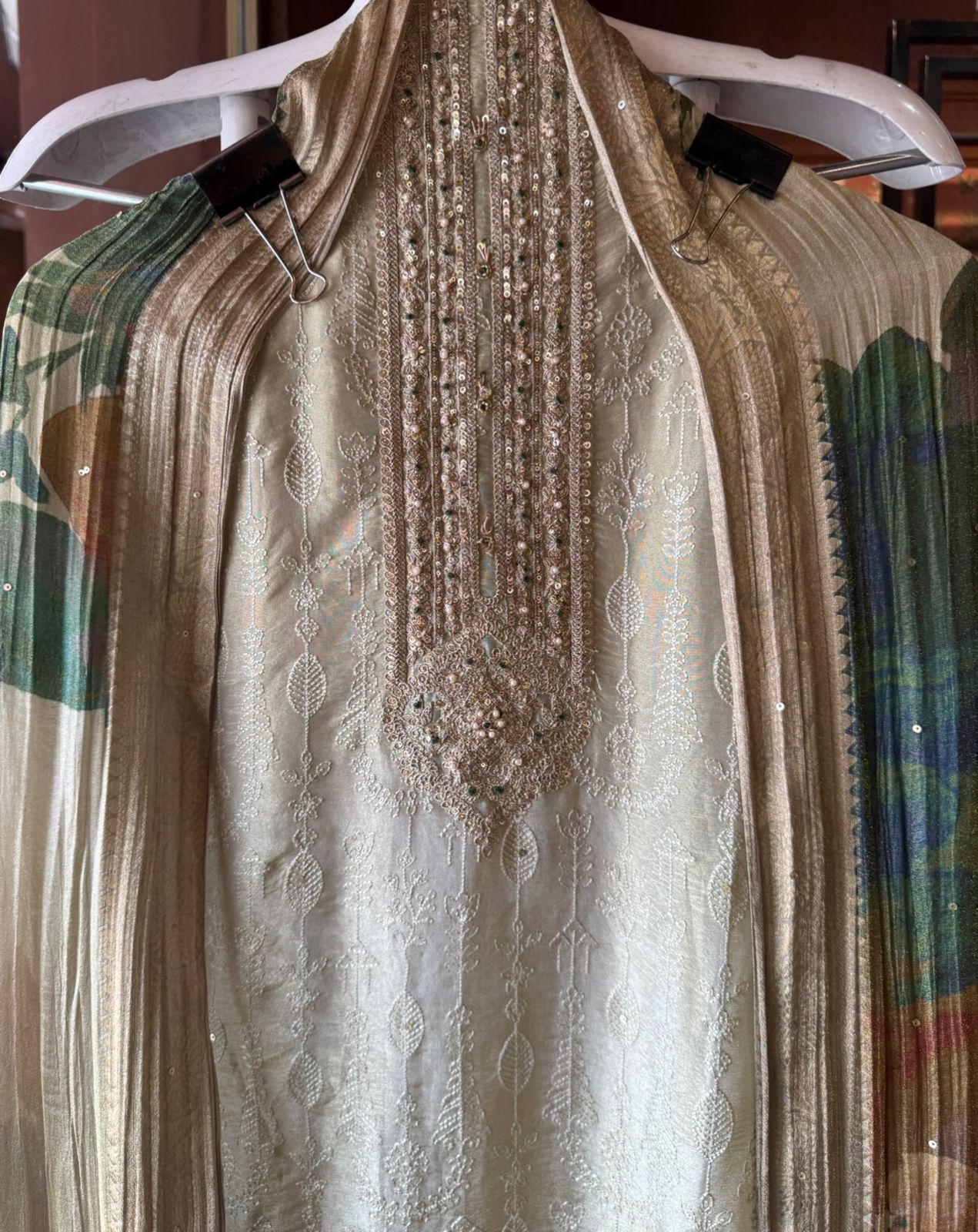 Self embroidered tissue shirt