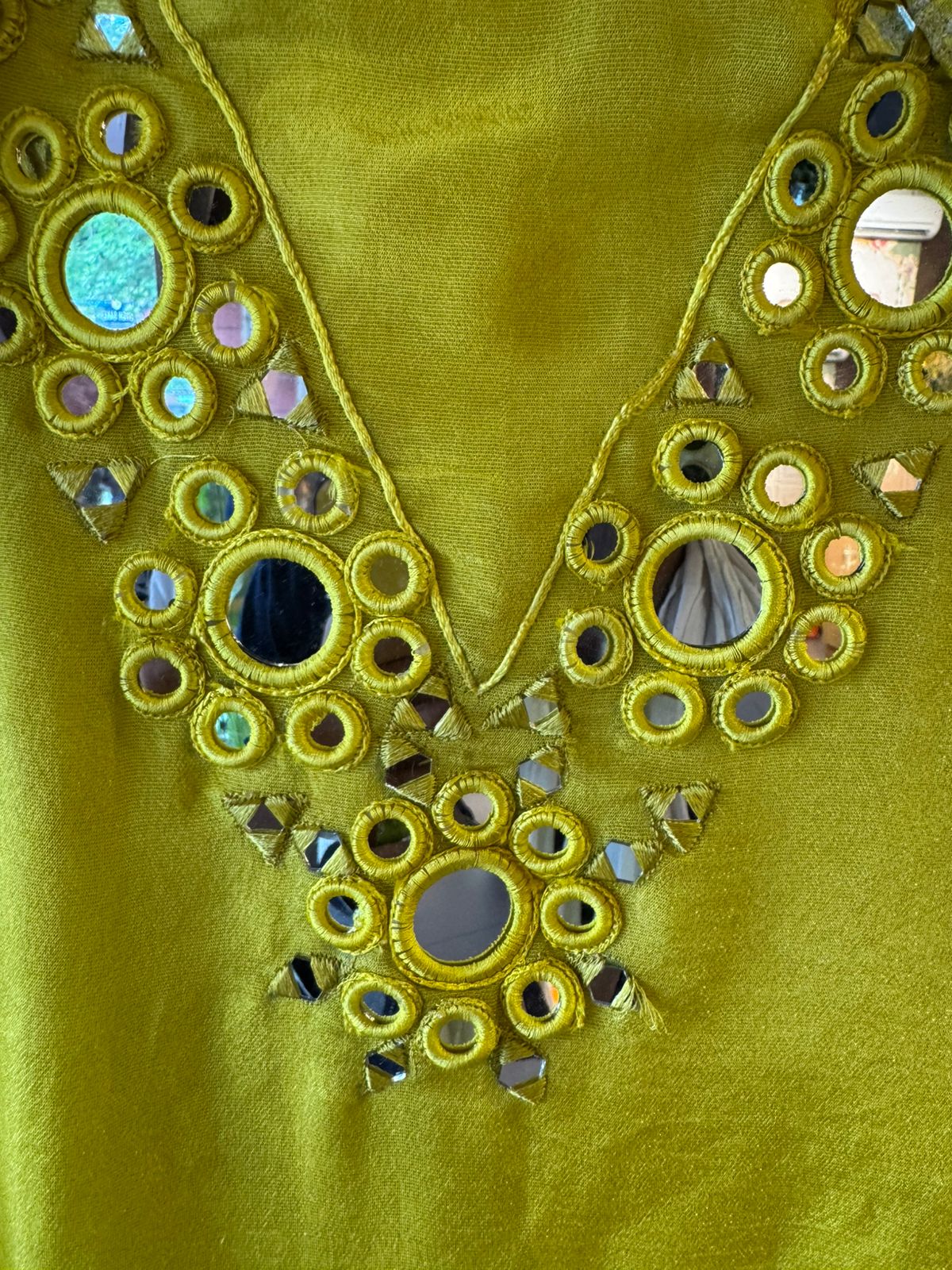 Shimmer tissue unstitched Suits