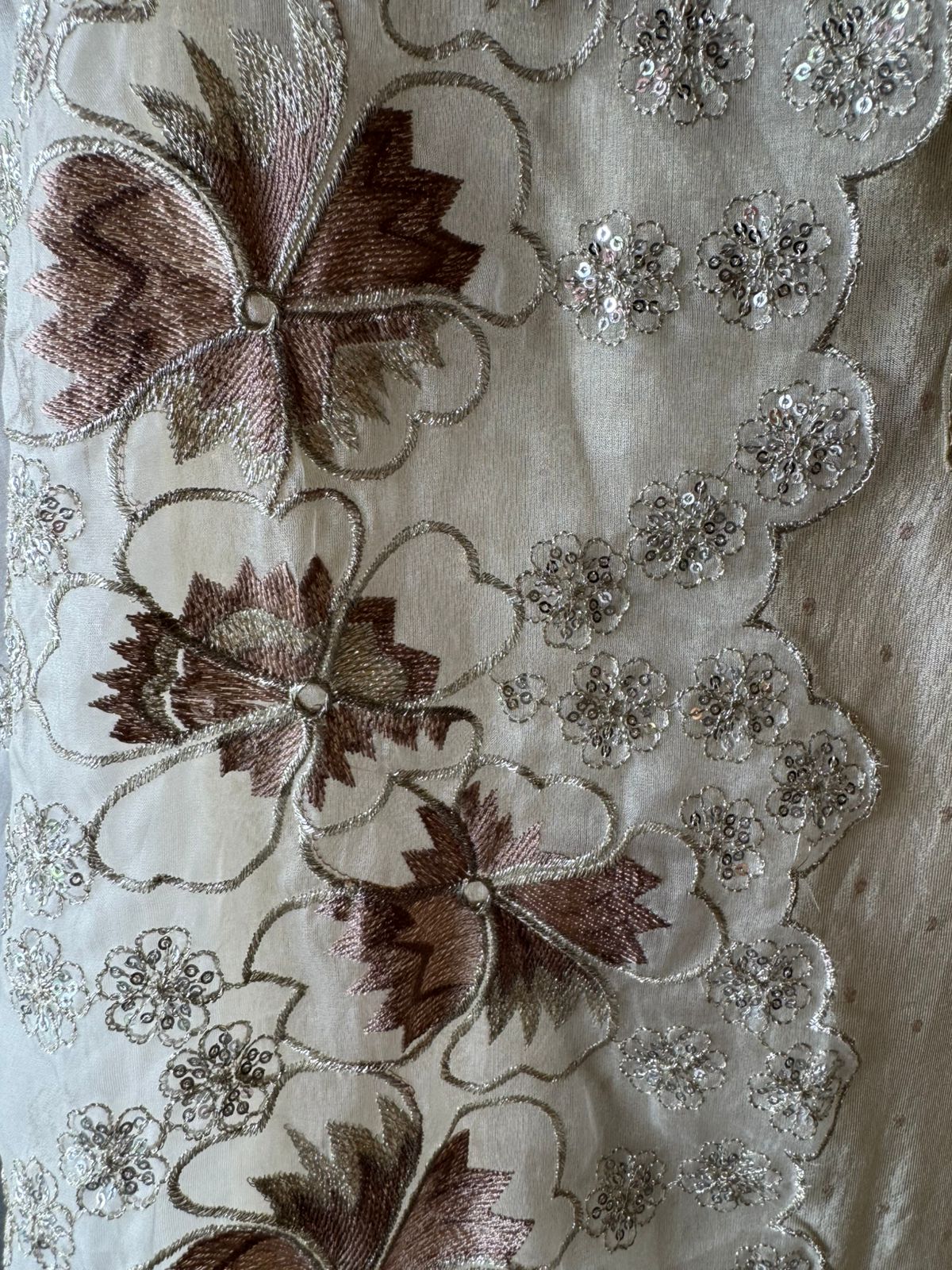 Soft shimmer tissue Unstitched Full size shirt