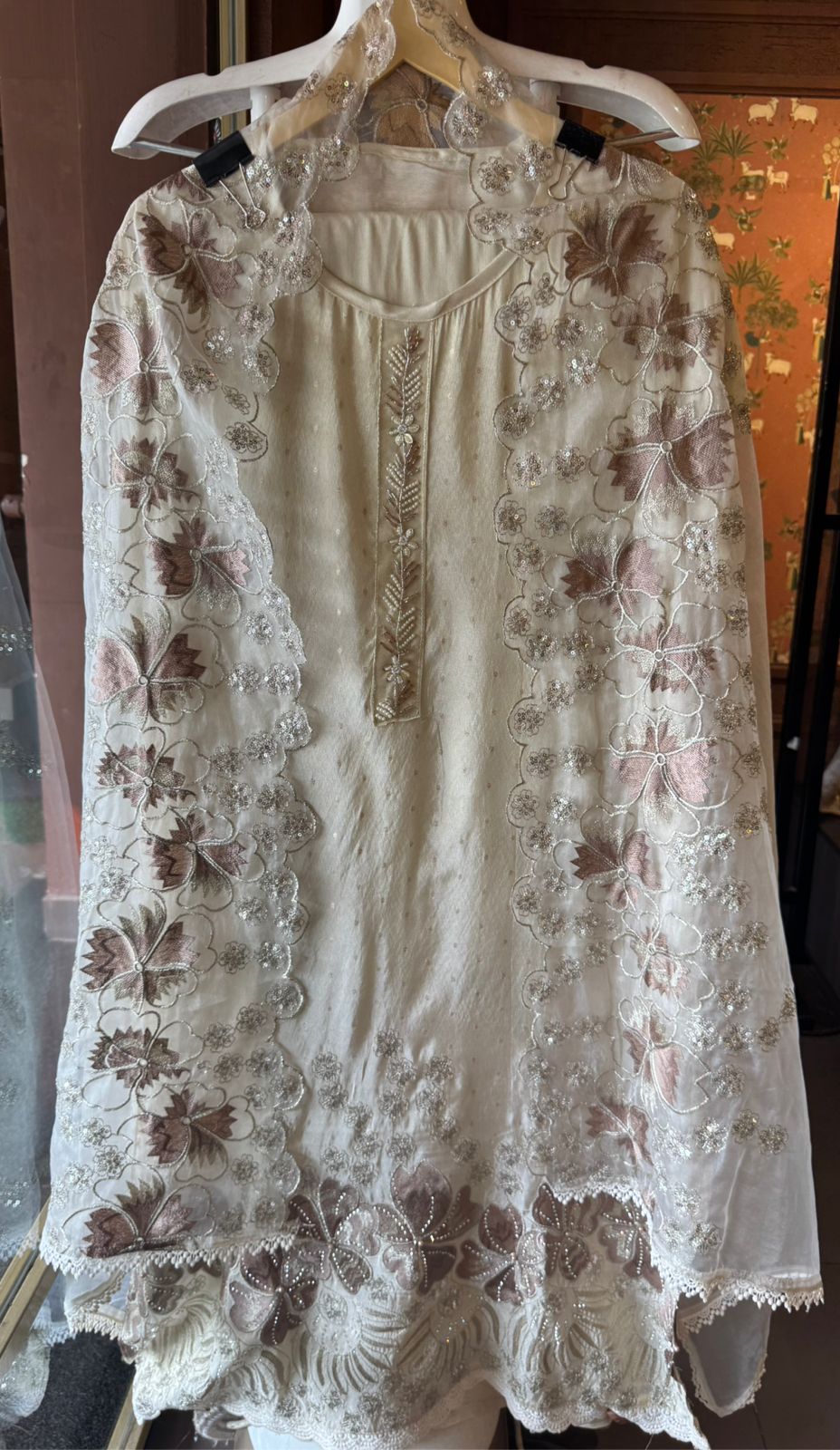 Soft shimmer tissue Unstitched Full size shirt