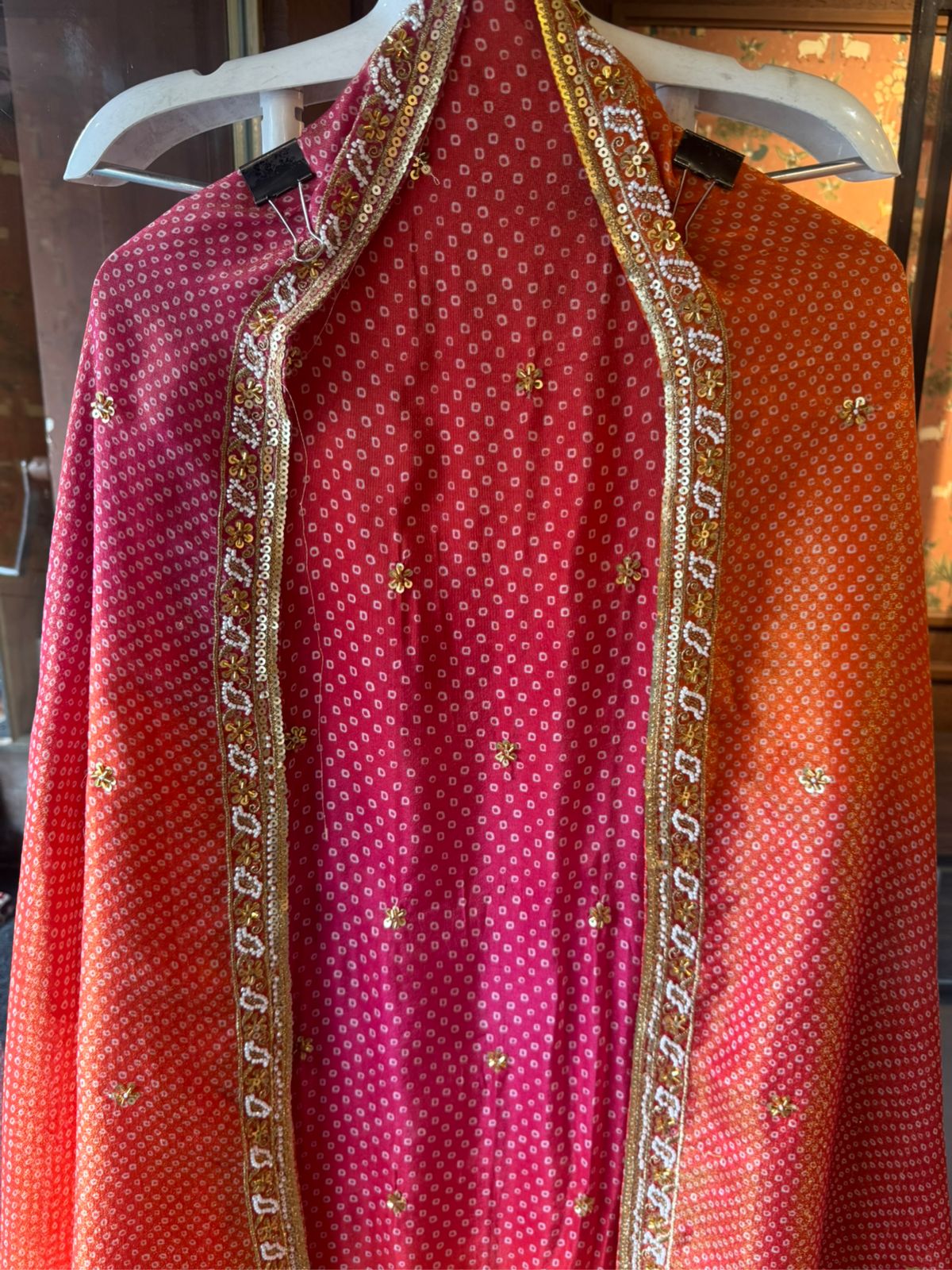 Shimmer soft tissue with lovely ombré effect with bandhani print