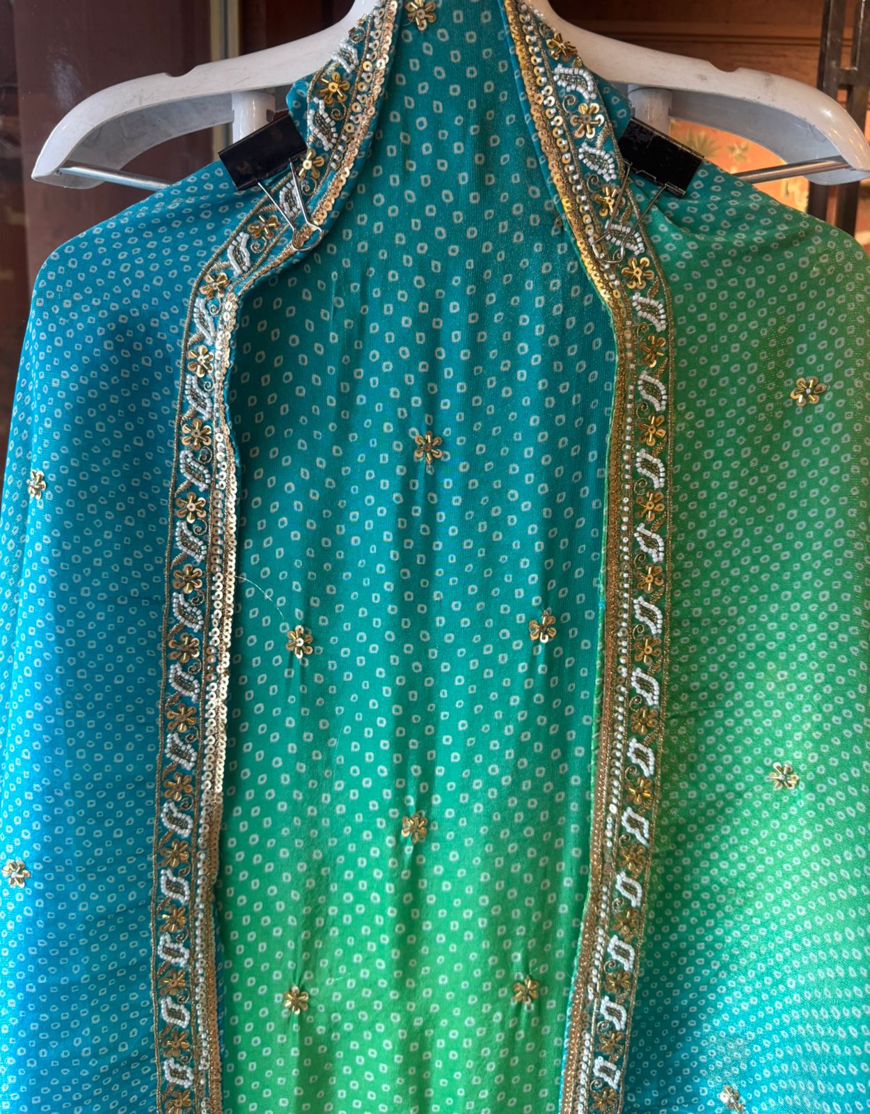 Shimmer soft tissue with lovely ombré effect with bandhani print