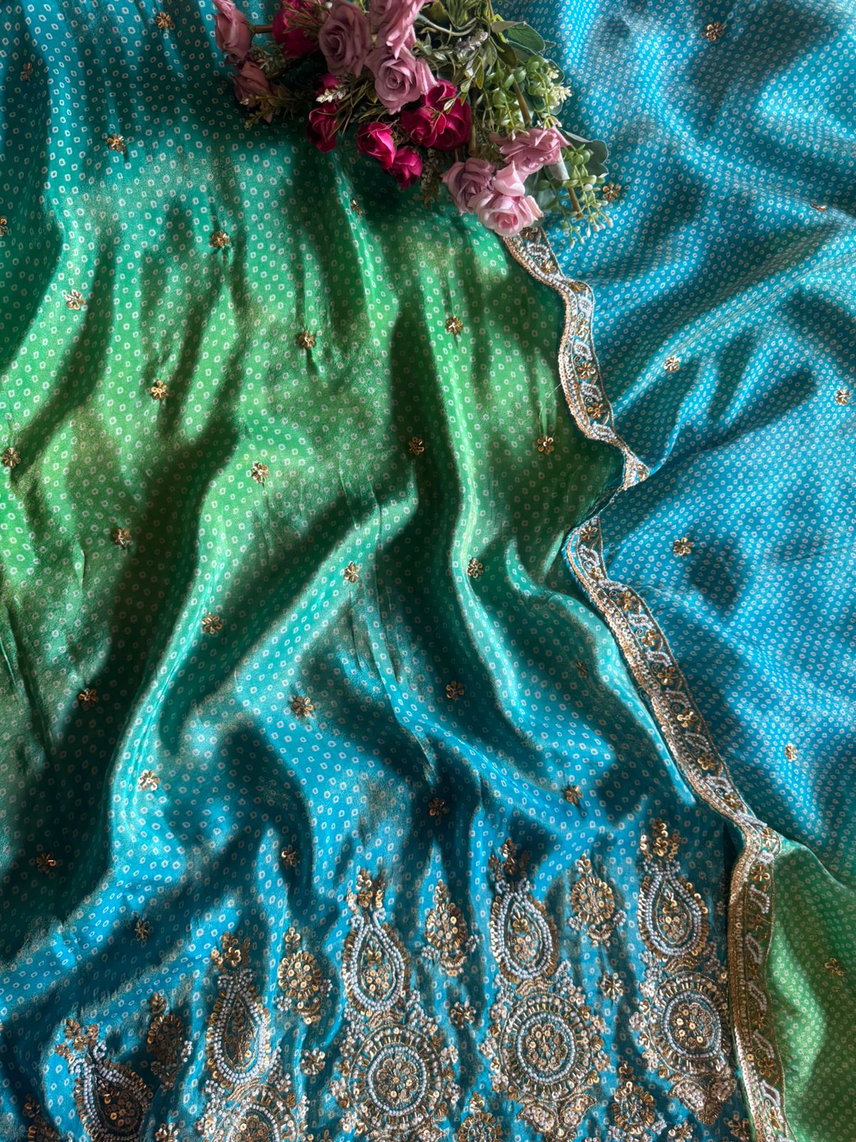 Shimmer soft tissue with lovely ombré effect with bandhani print