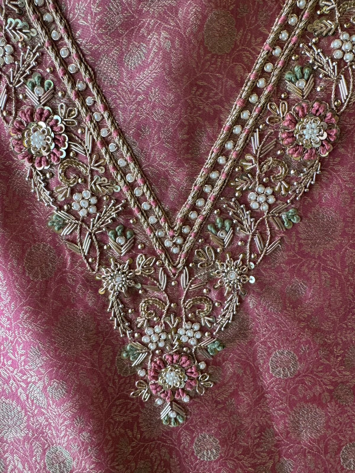 Beautiful and an Elegant traditional south Asian outfit