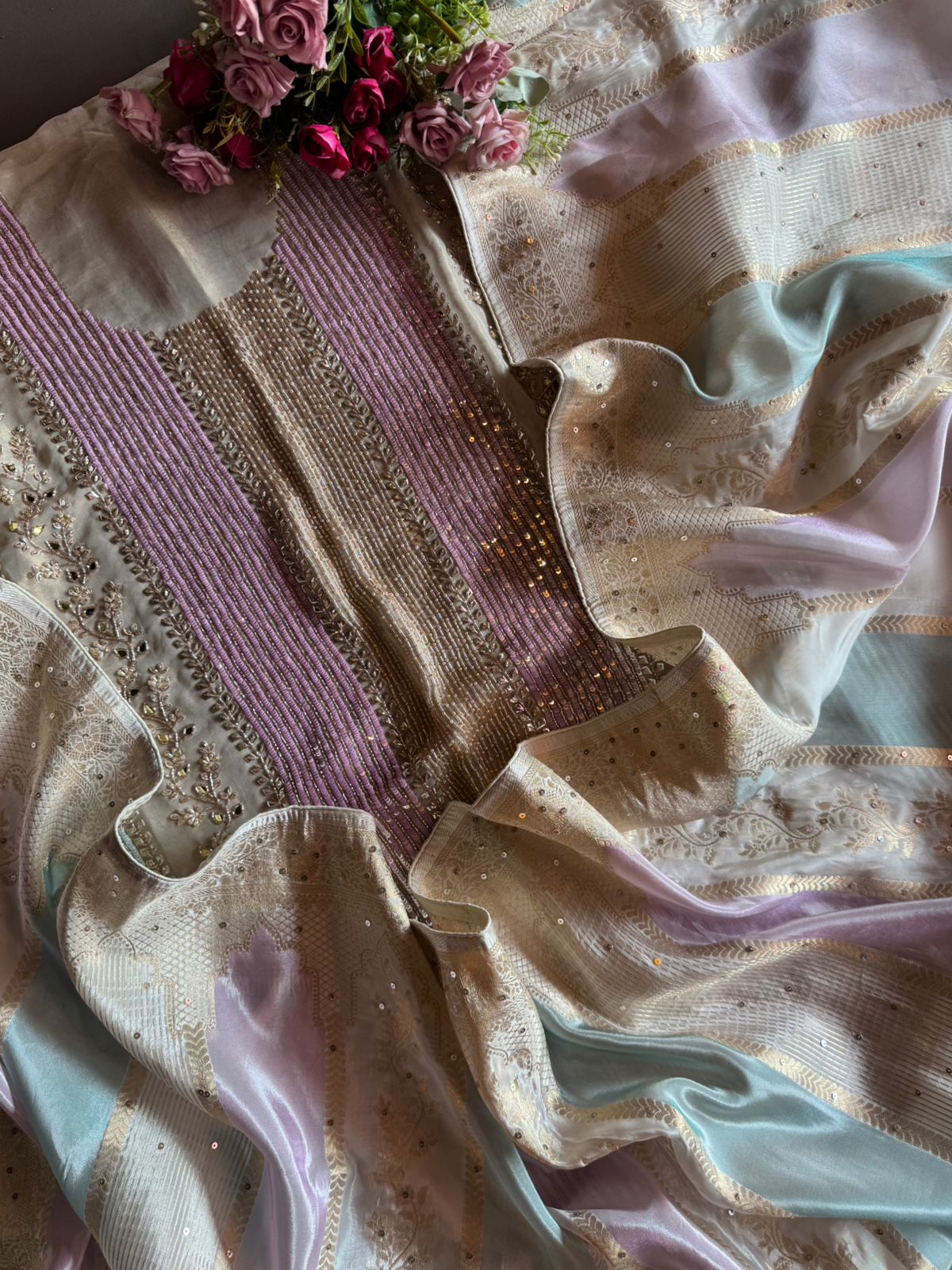 Beautifil traditional Outfit