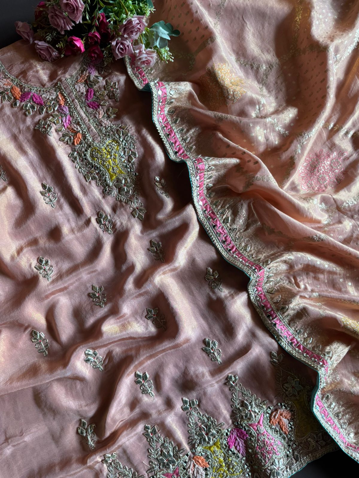 ETHNIC TRADITIONAL UNSTITCHED SUIT