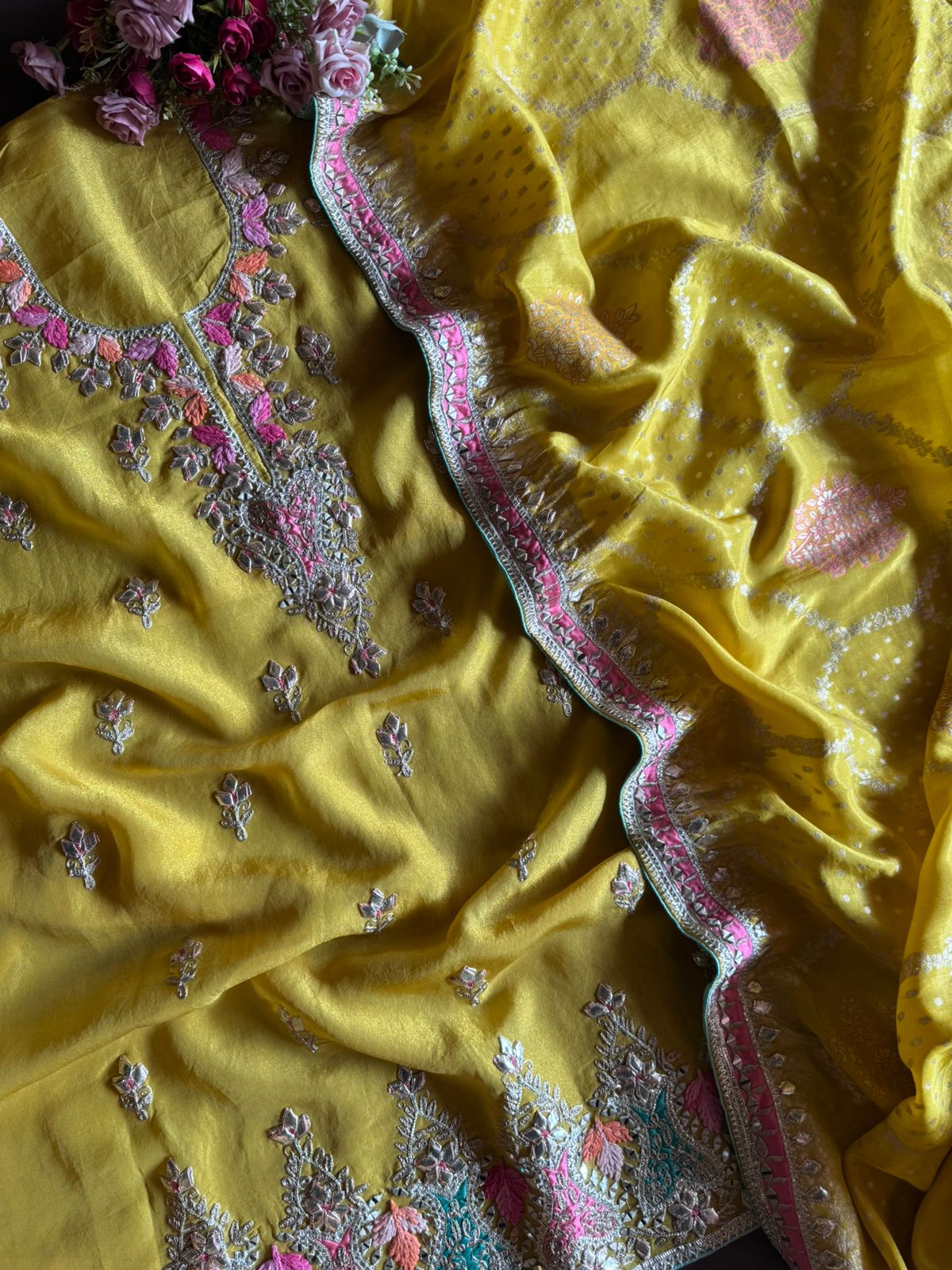 ETHNIC TRADITIONAL UNSTITCHED SUIT SET