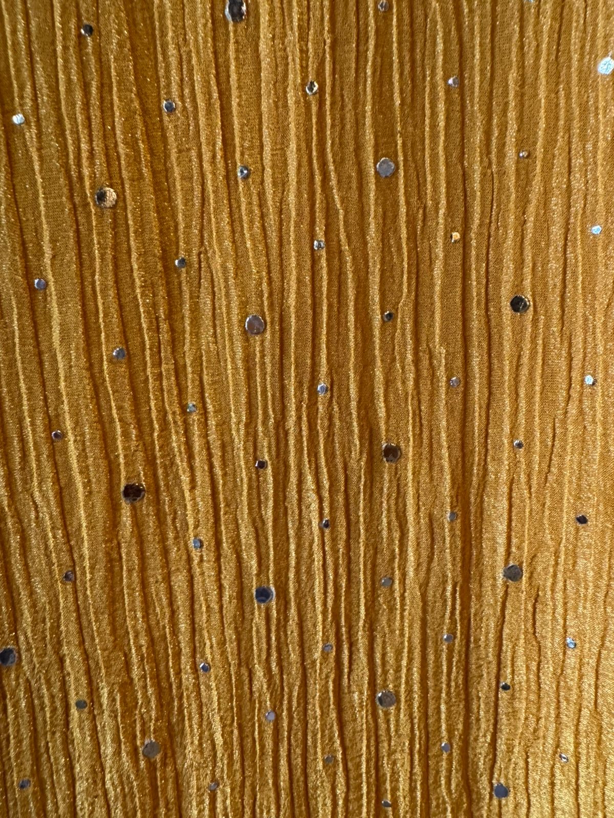 Crushed tissue unstitched shirt