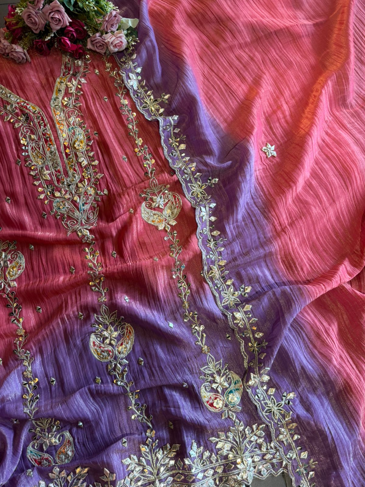 Crushed stretchable Tissue fabric