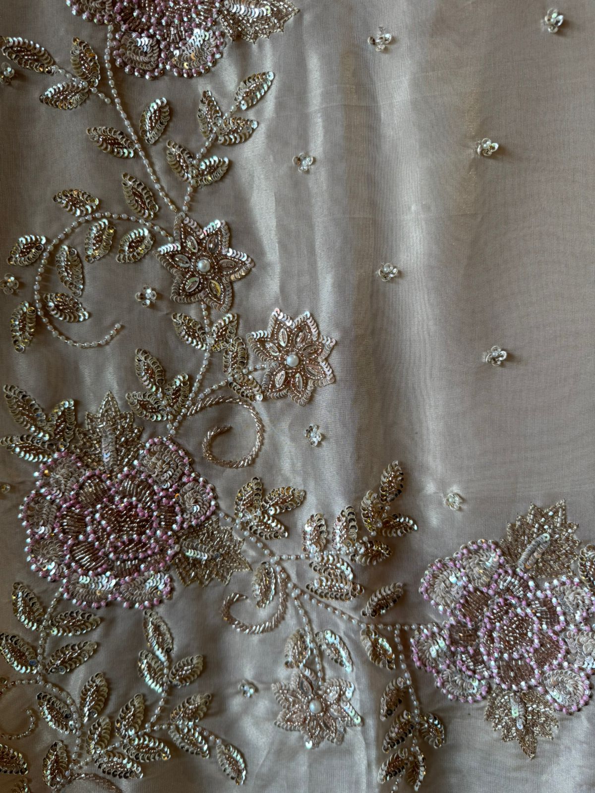 Soft ivory cream base on Shimmer tissue