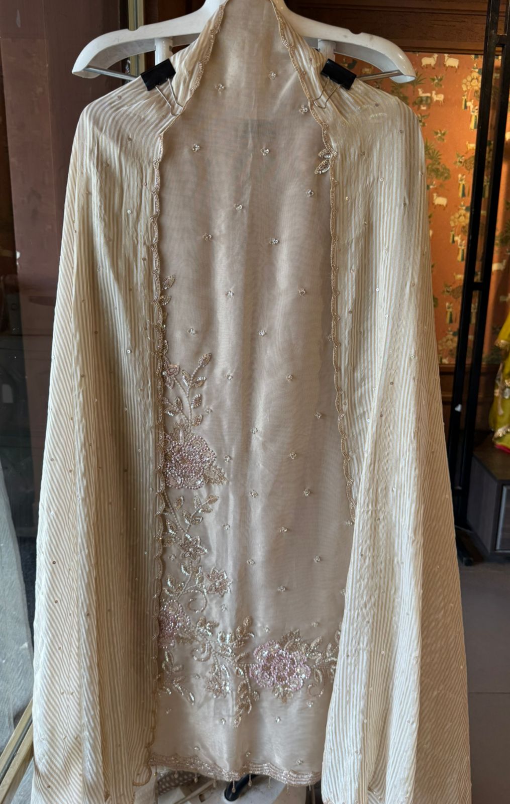 Soft ivory cream base on Shimmer tissue