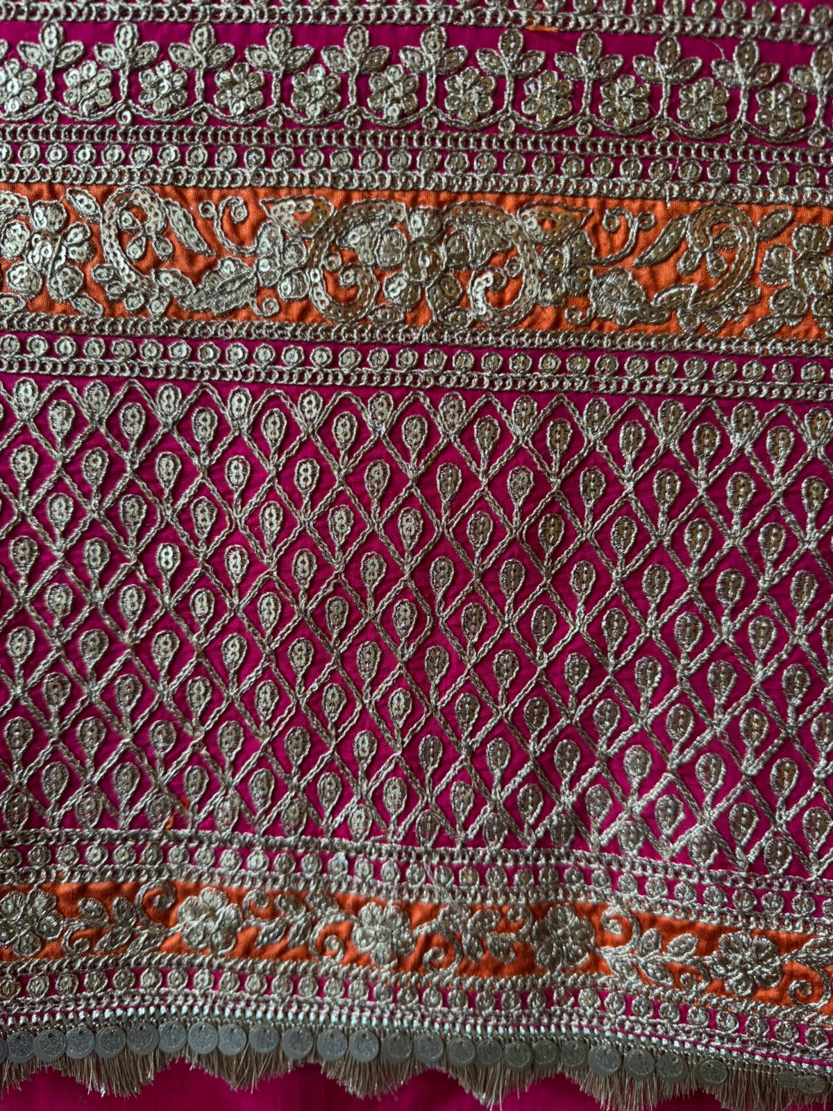 Pure 100% silk Kurta with Very beautiful Gold Zari