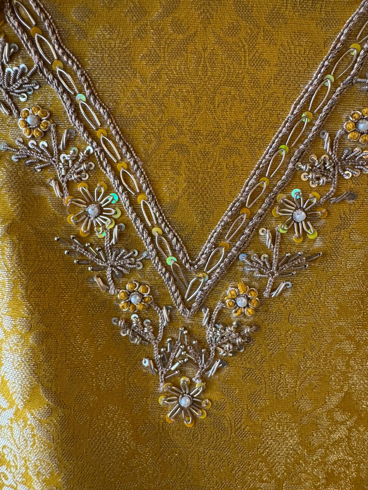 Beautiful and an Elegant traditional south Asian outfit