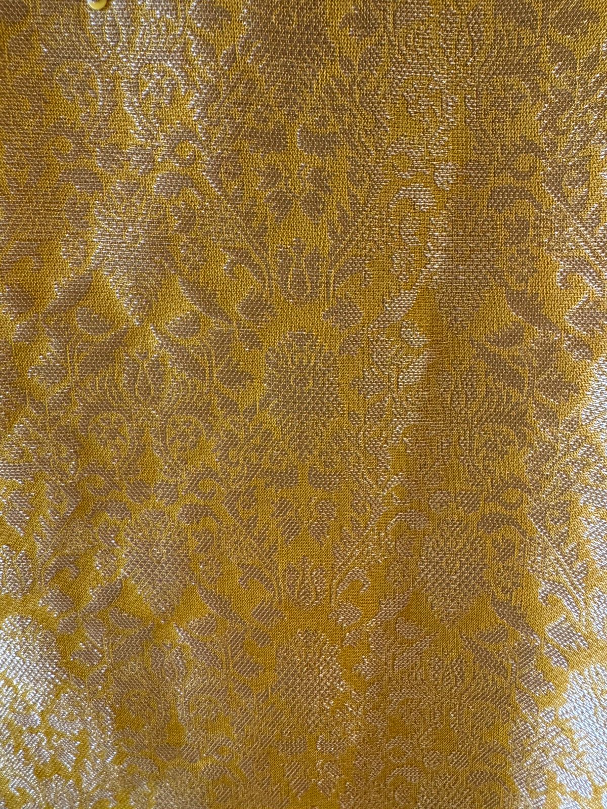 Beautiful and an Elegant traditional south Asian outfit