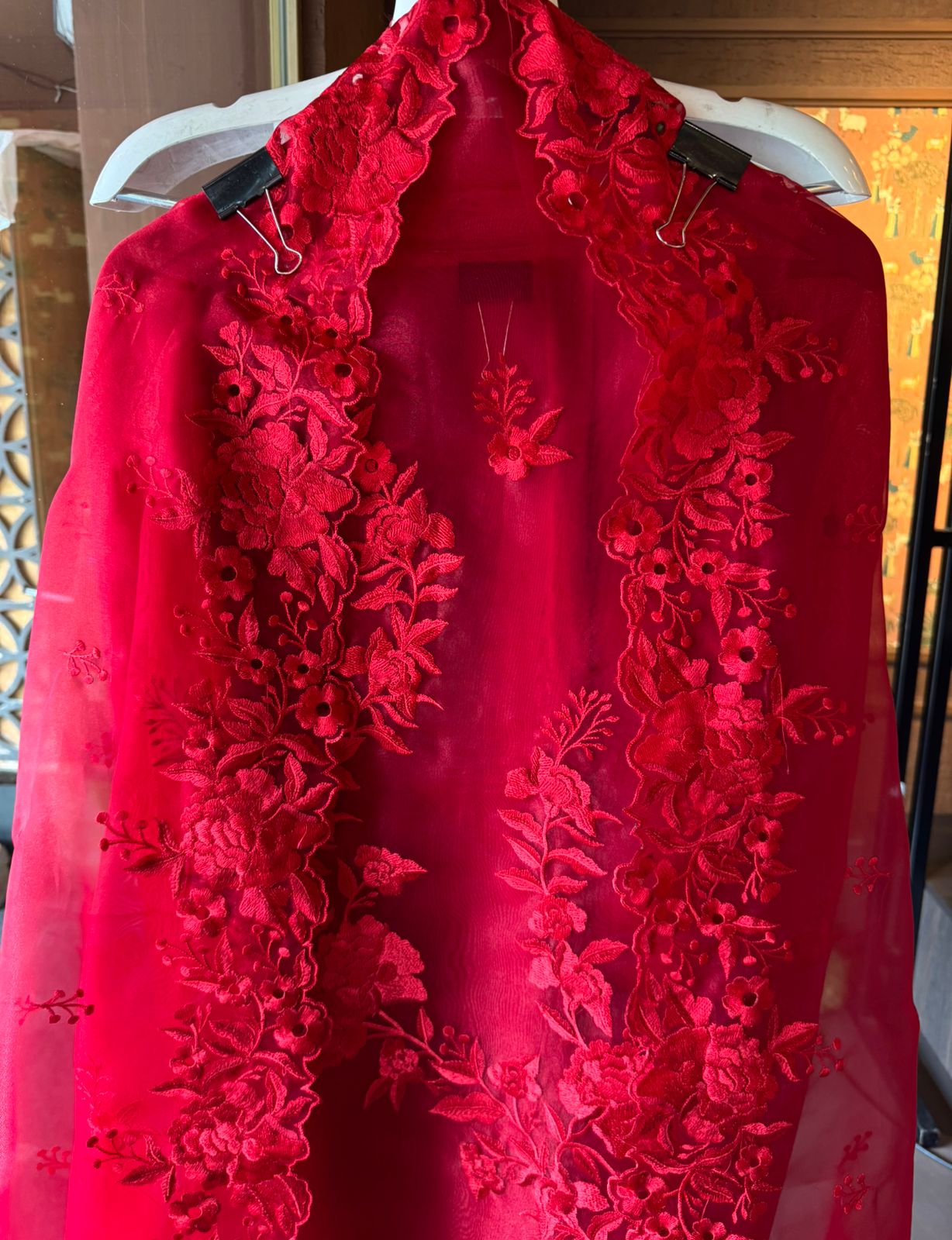 Pure Glass tissue Heavy floral thread embroidered Suit