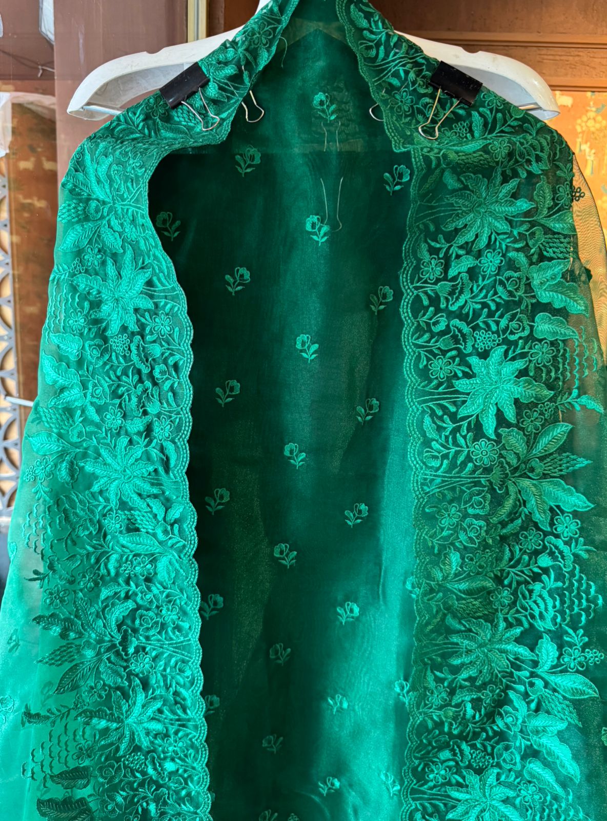 Pure Glass tissue Heavy floral thread embroidered Suit