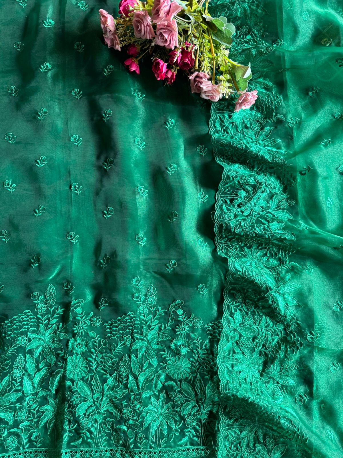 Pure Glass tissue Heavy floral thread embroidered Suit