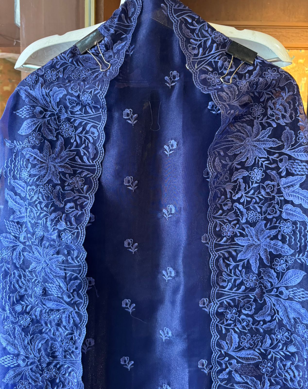 Pure Glass tissue Heavy floral thread embroidered Suit