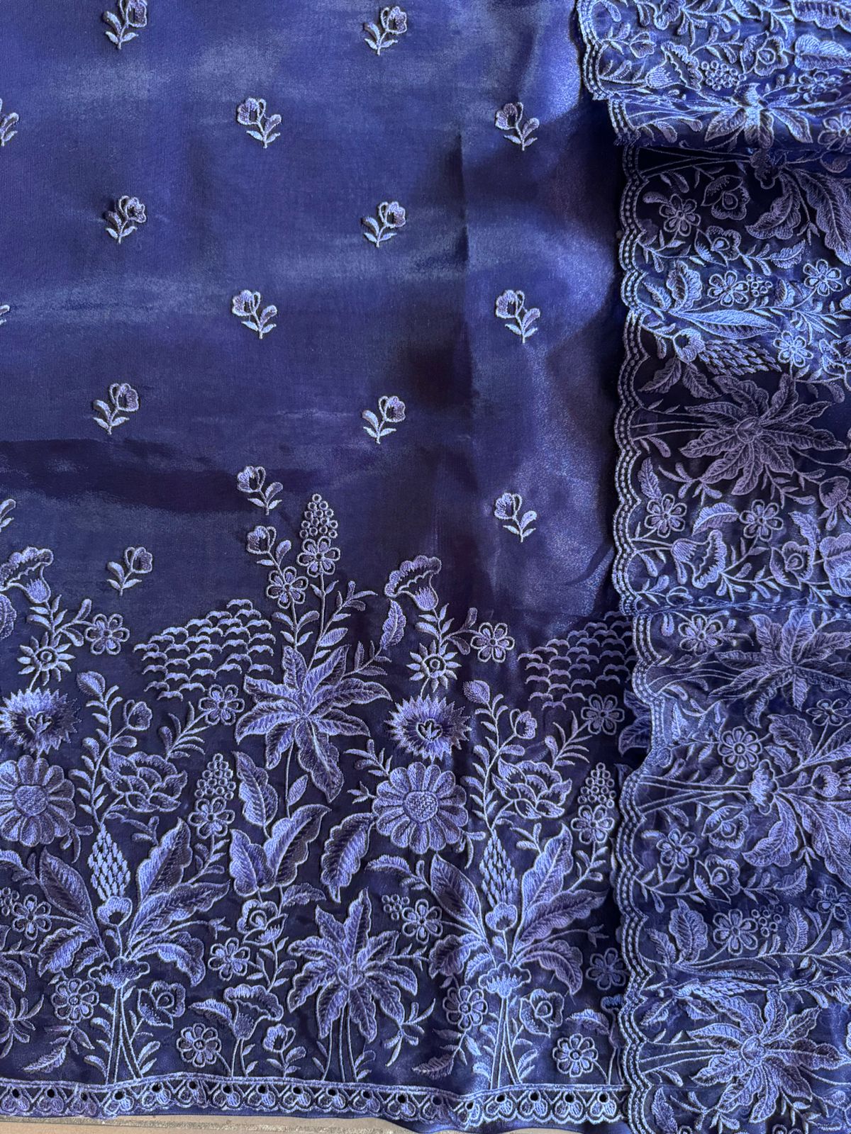 Pure Glass tissue Heavy floral thread embroidered Suit